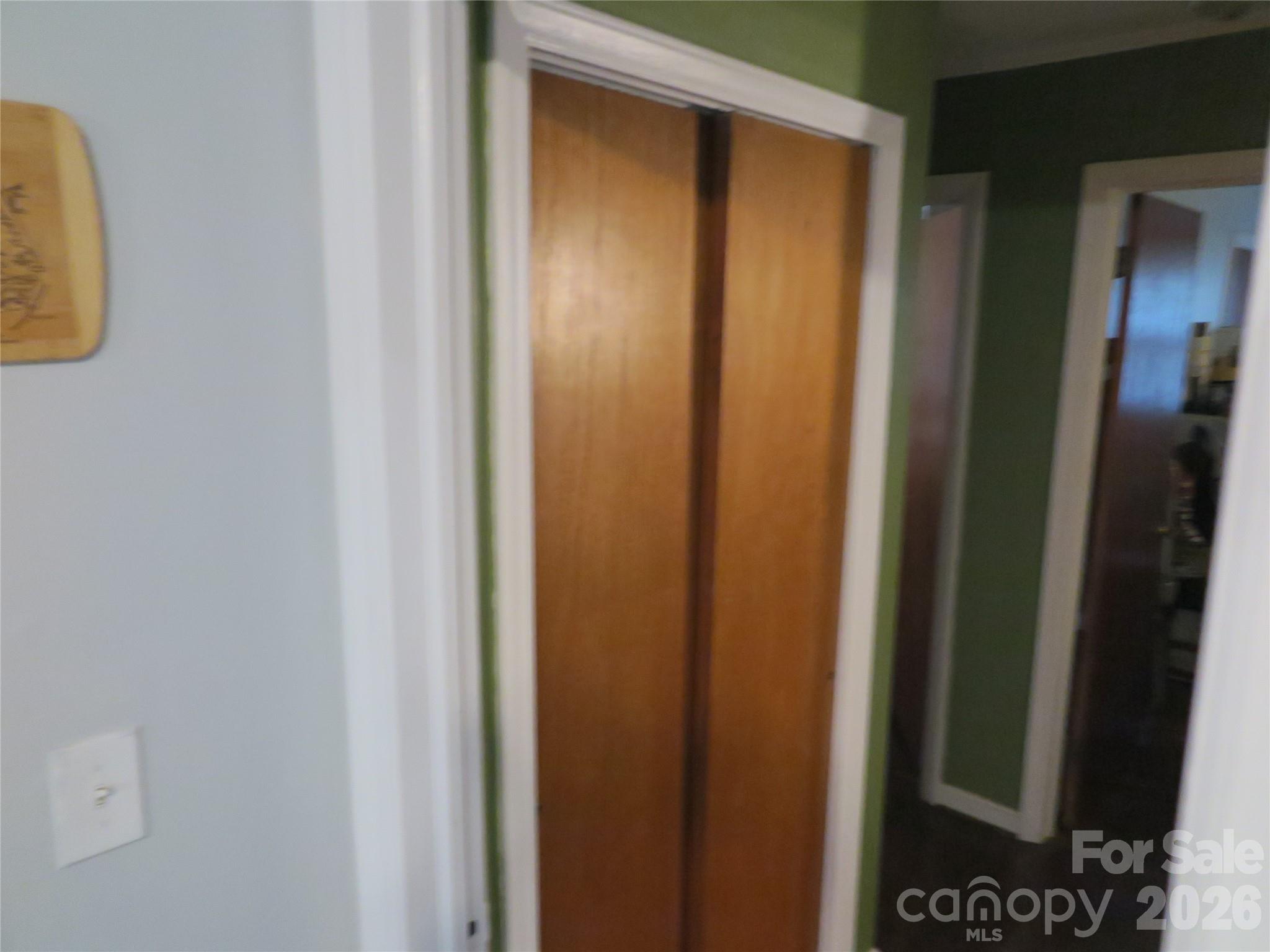 419 S Church Street Property Photo 14