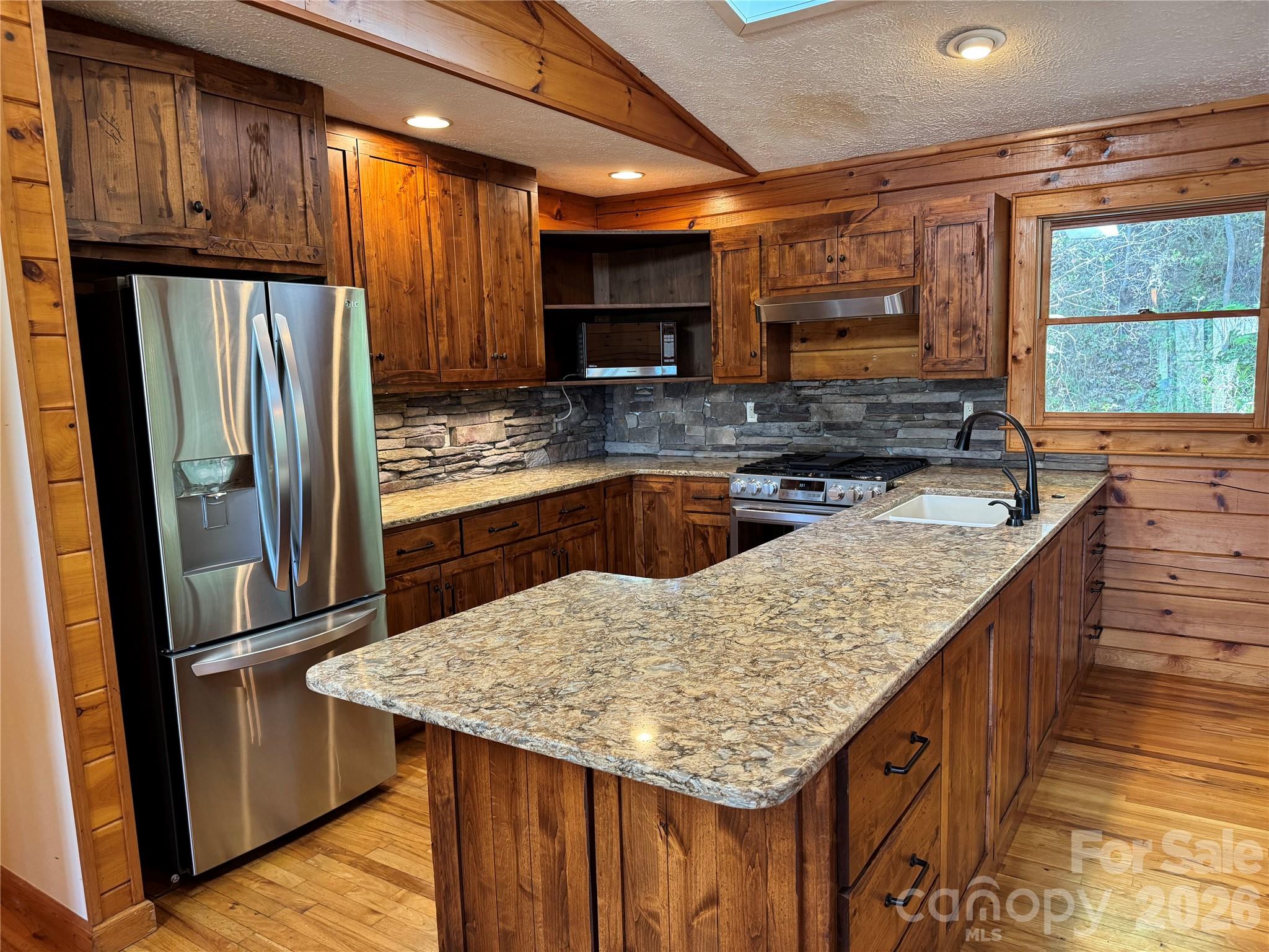 1618 Walnut Creek Road Property Photo 12