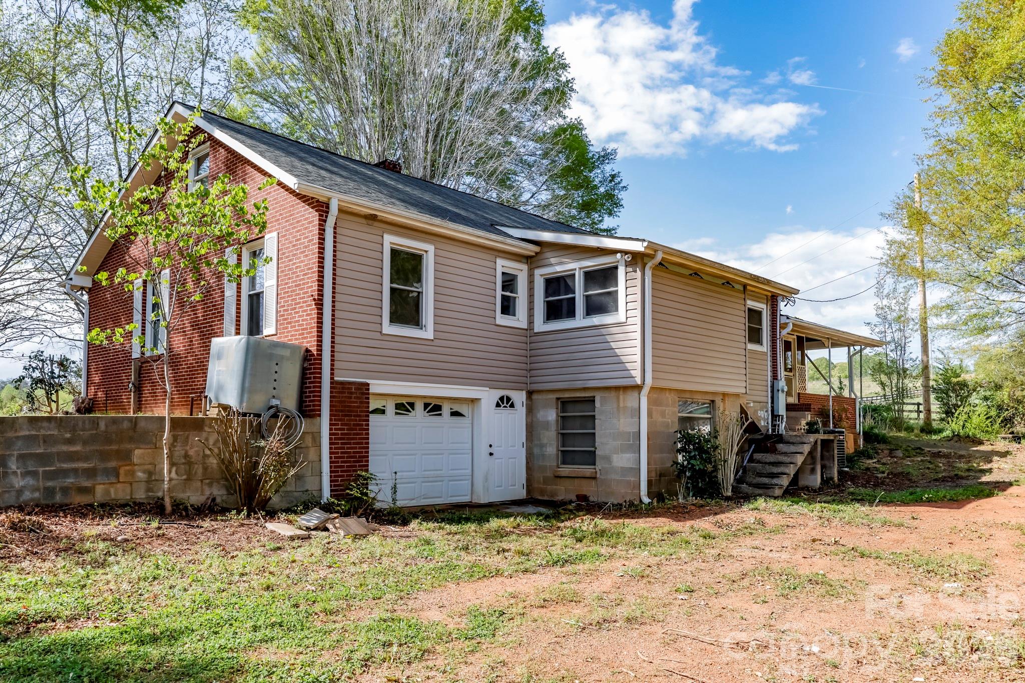 364 Dave Sims Road Property Photo 3