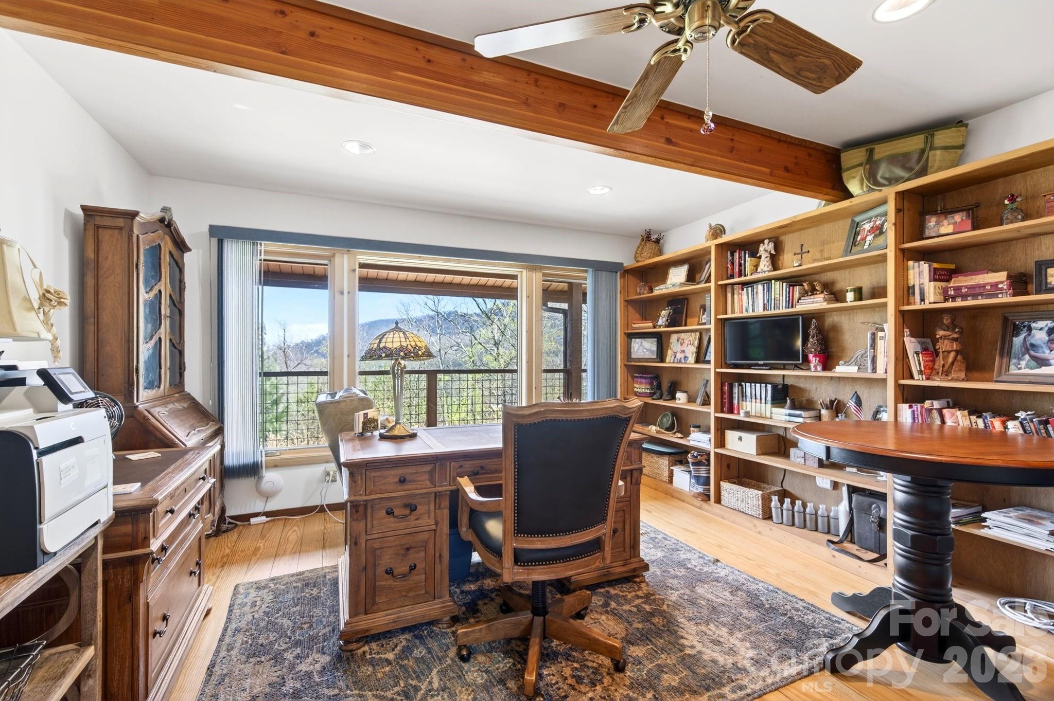 6 Orchard Knob Lane Property Photo 15