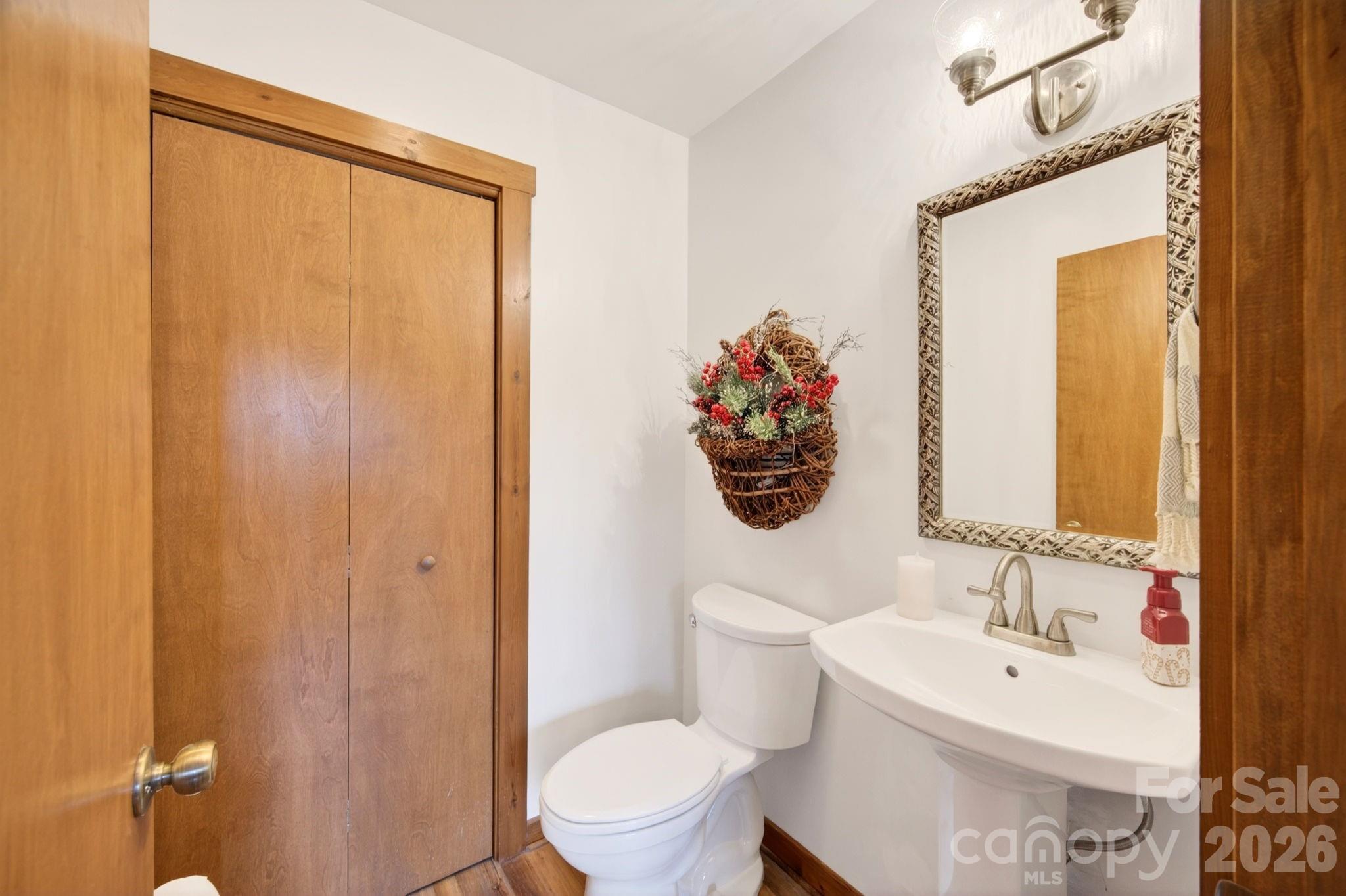 6 Orchard Knob Lane Property Photo 34