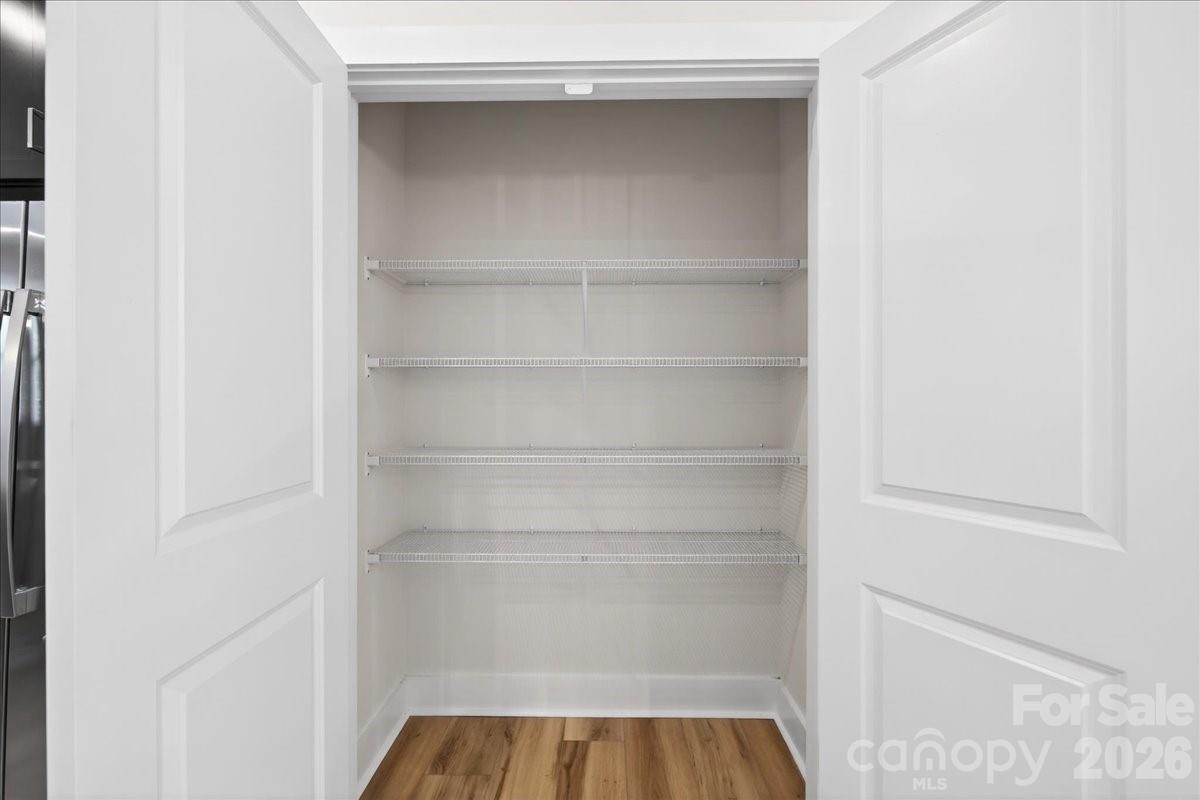 6022 Pivot Court Property Photo 9