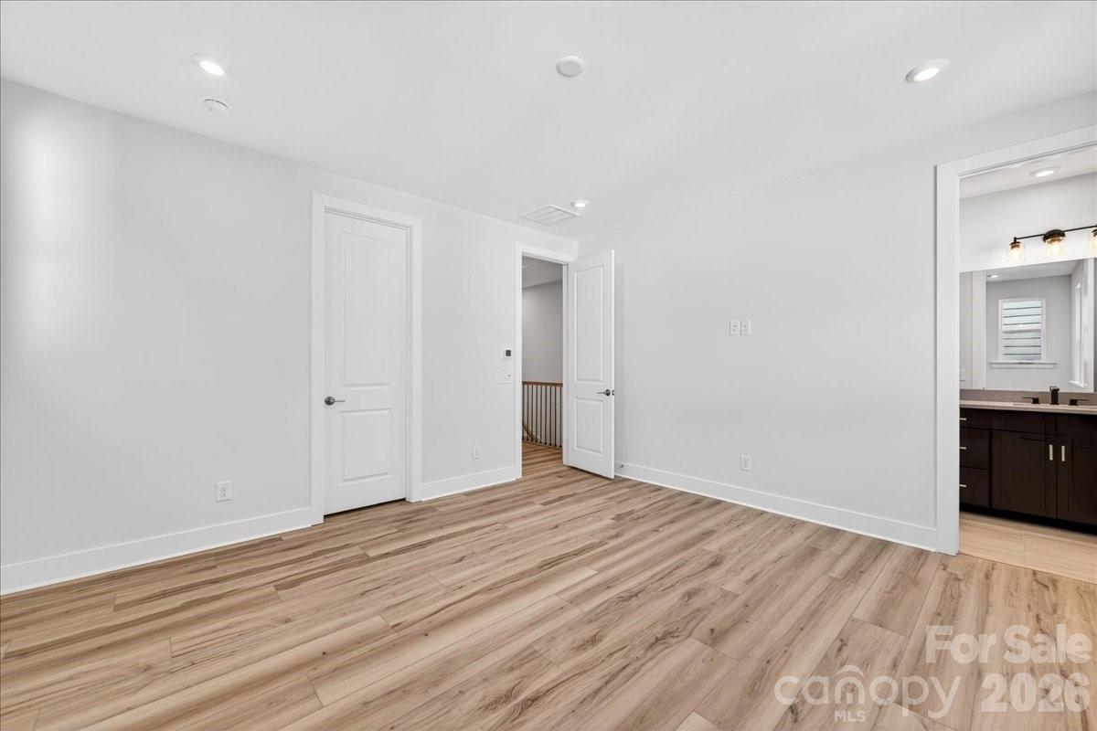 6022 Pivot Court Property Photo 20