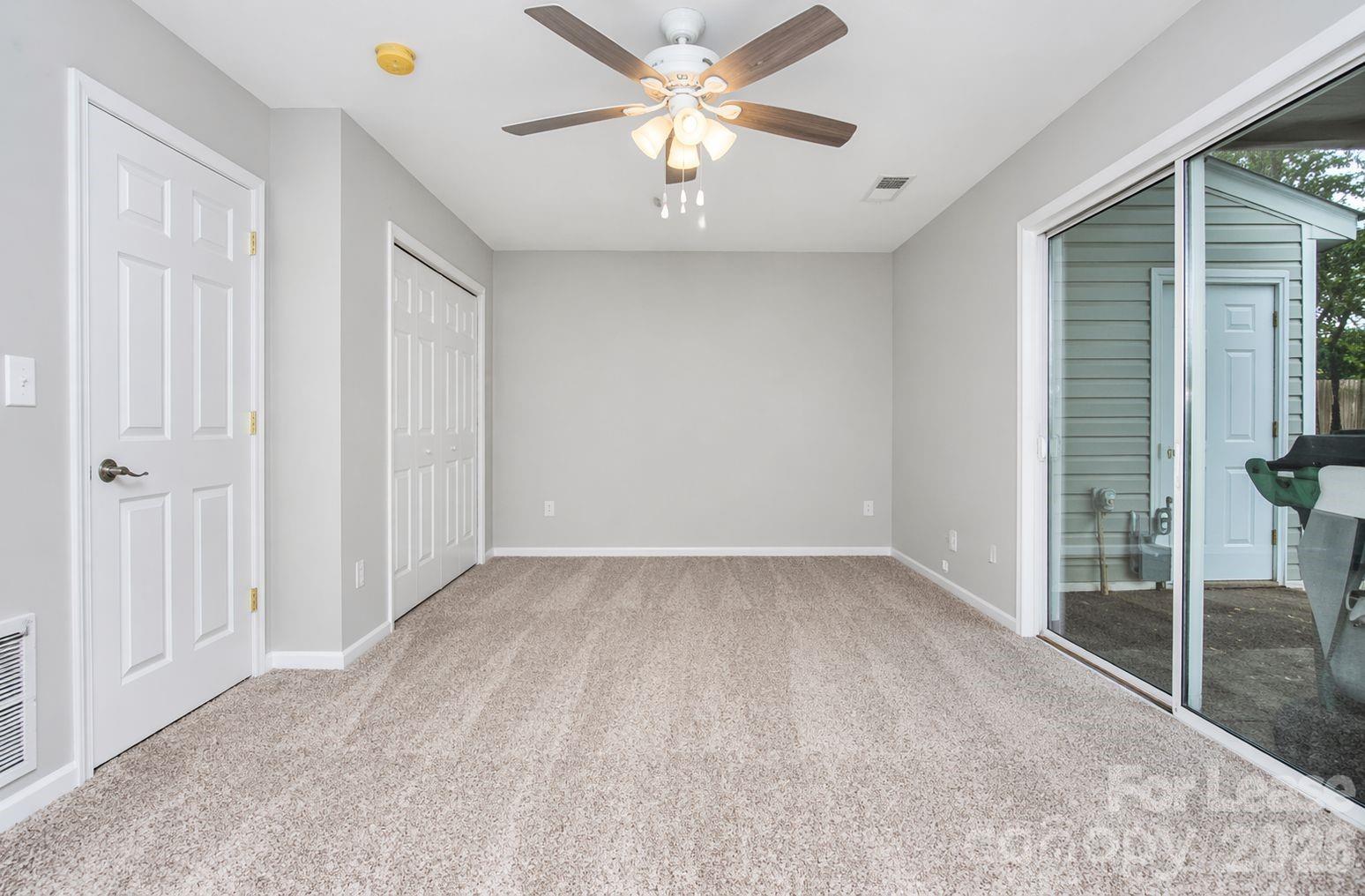 10519 Yellow Rose Lane Property Photo 16