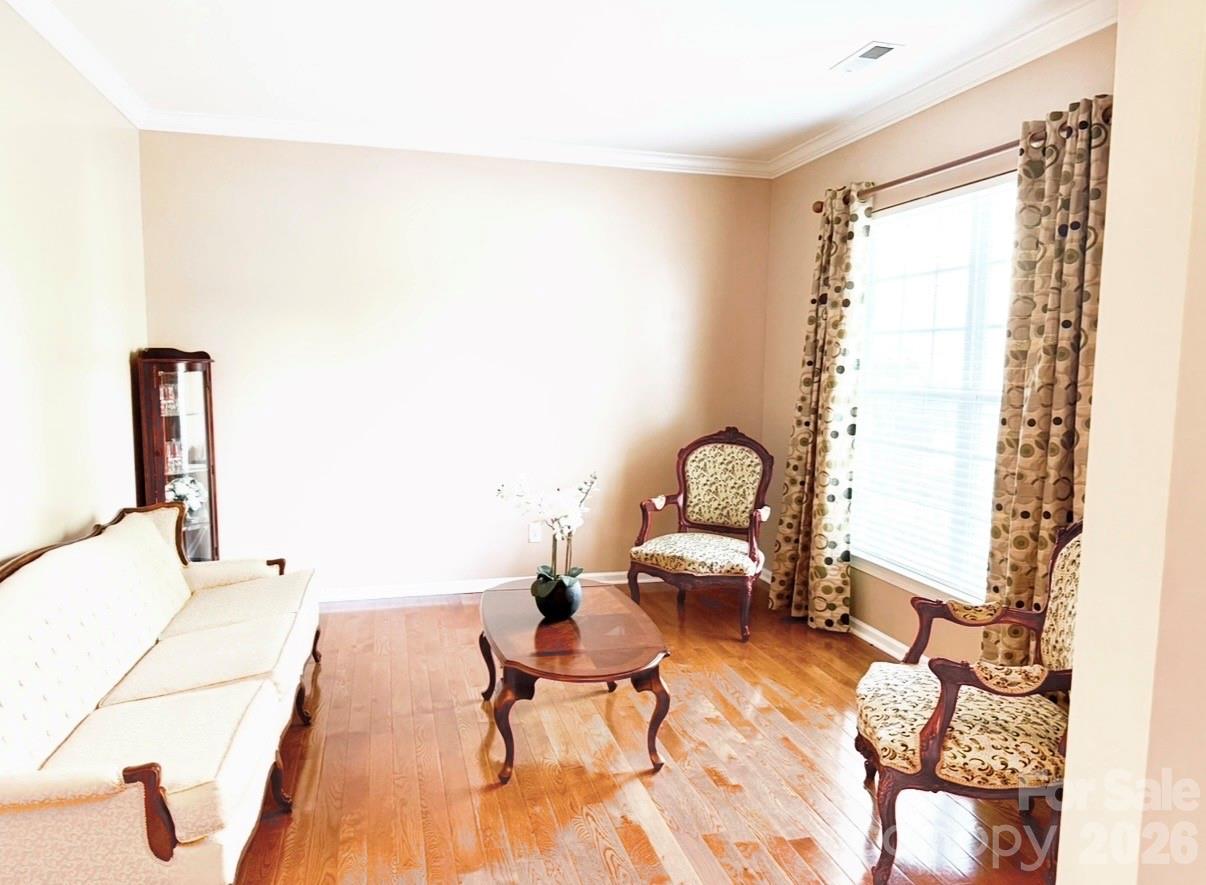 10122 Whiteburn Court Property Photo 10