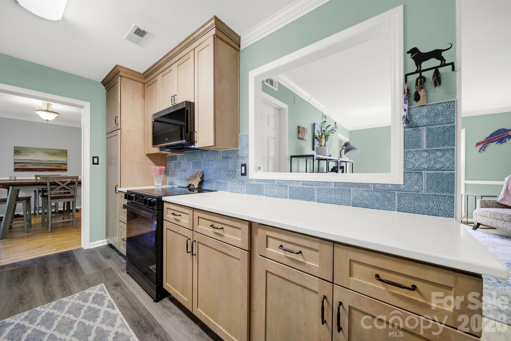 8802 Kirchenbaum Drive Property Photo 4