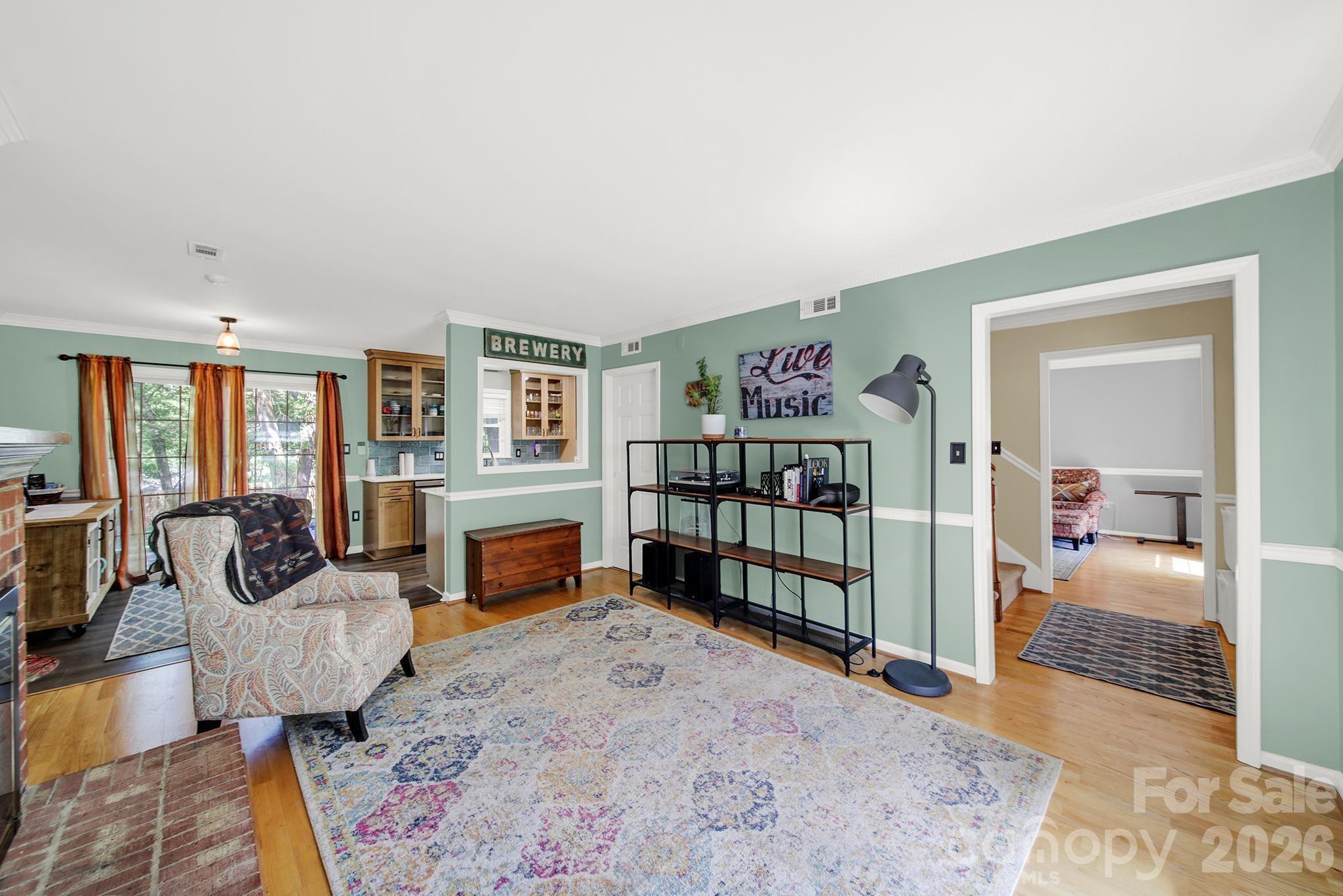 8802 Kirchenbaum Drive Property Photo 8