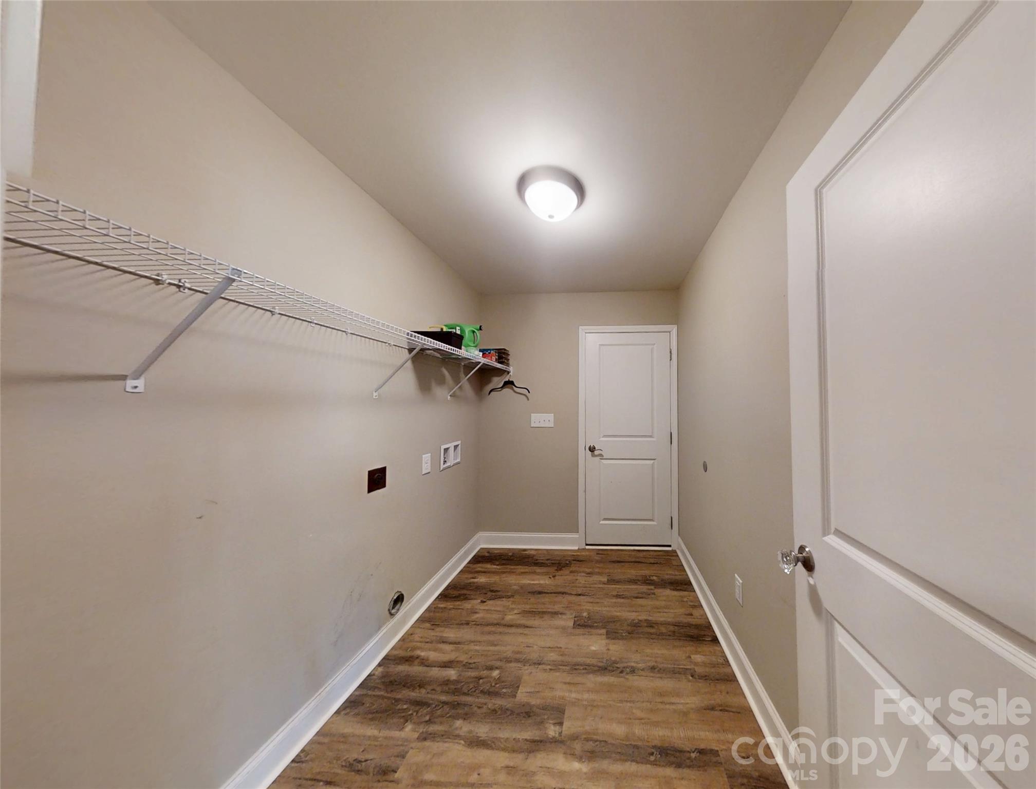 3867 Ritchie Road Property Photo 13