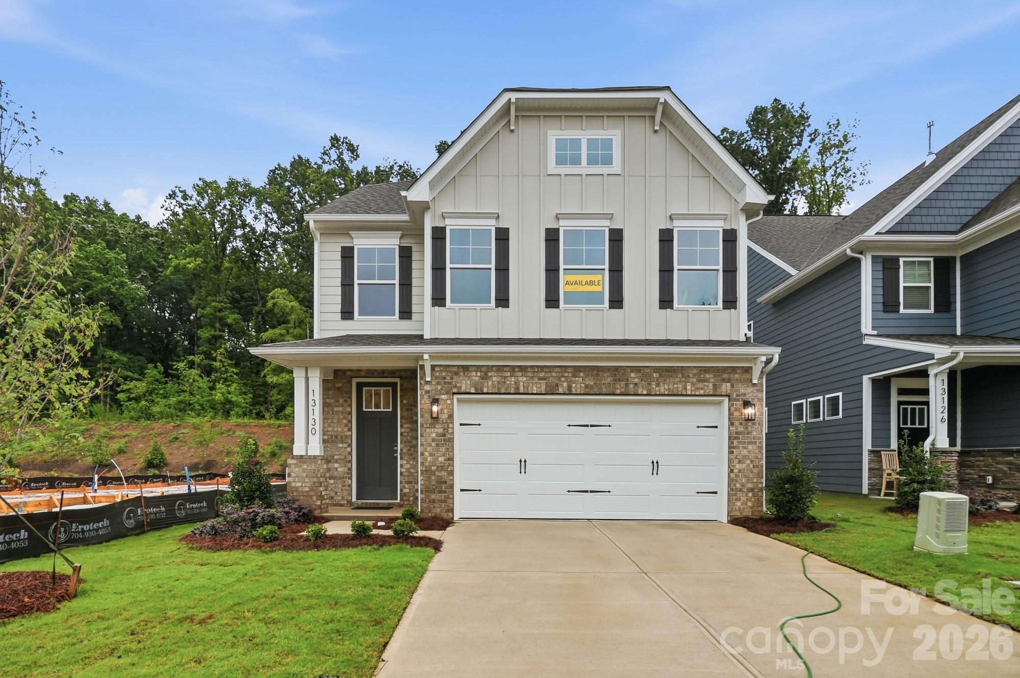 13130 Foxberry Road Property Photo 1