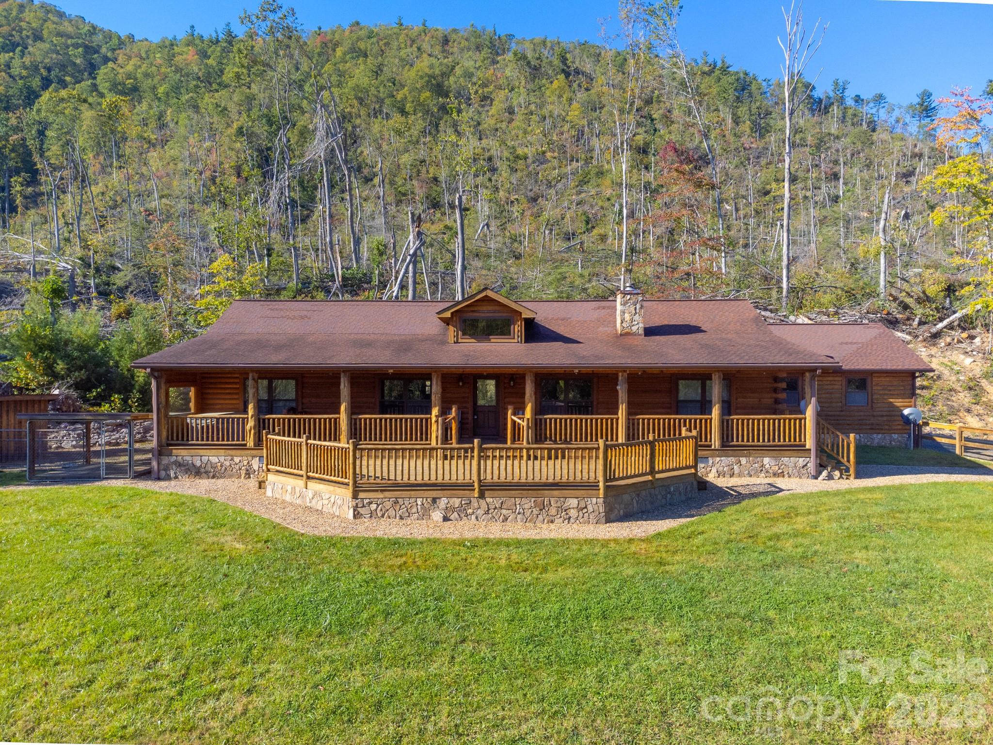 2811 Poplar Creek Road Property Photo 3