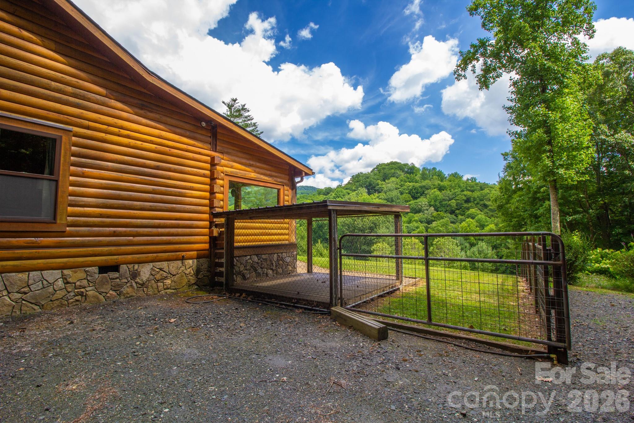 2811 Poplar Creek Road Property Photo 29