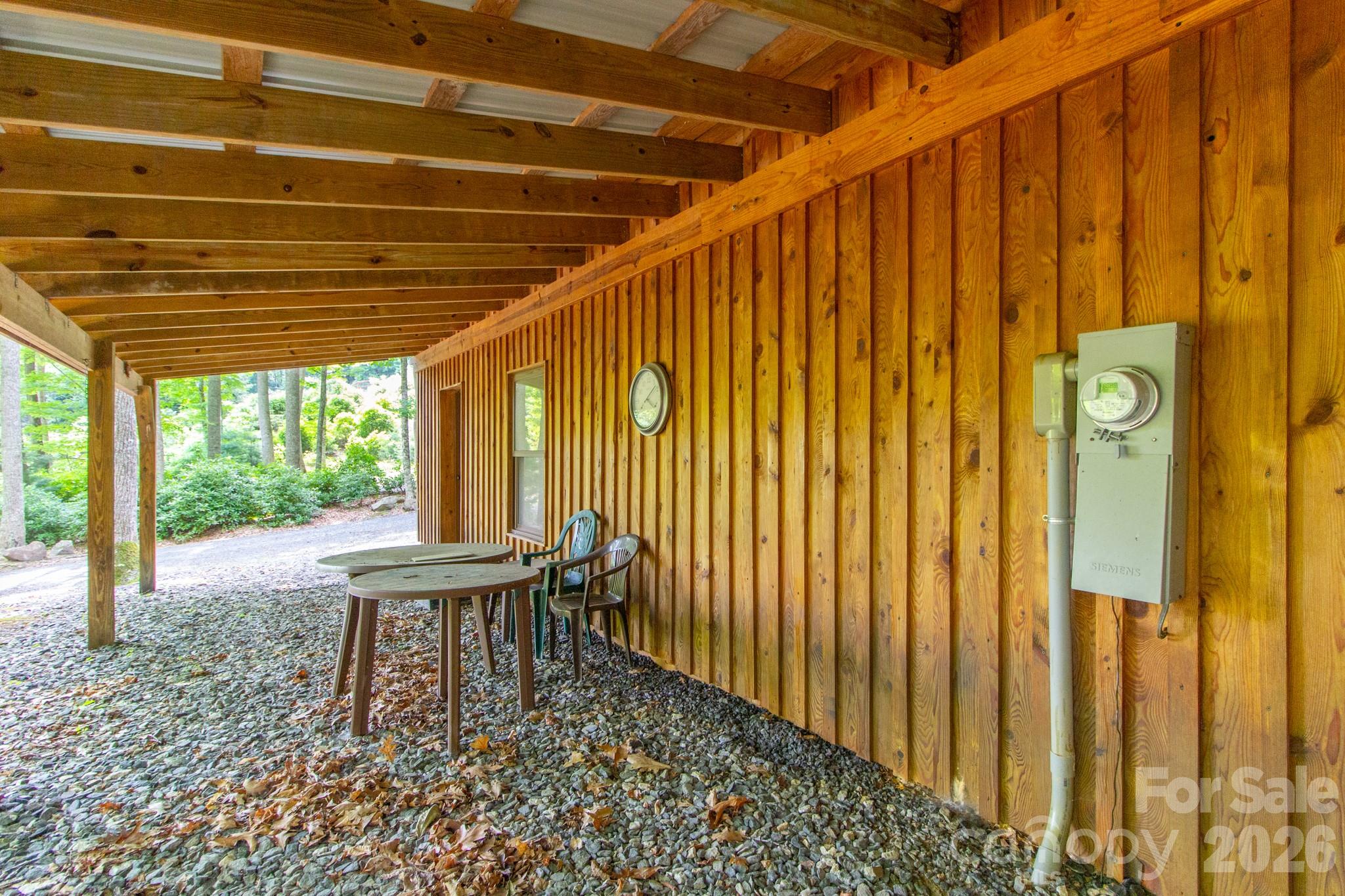 2811 Poplar Creek Road Property Photo 32