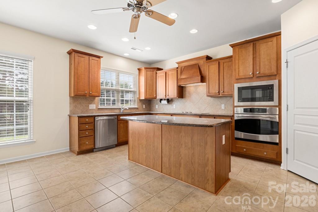 6015 Congaree Court Property Photo 12