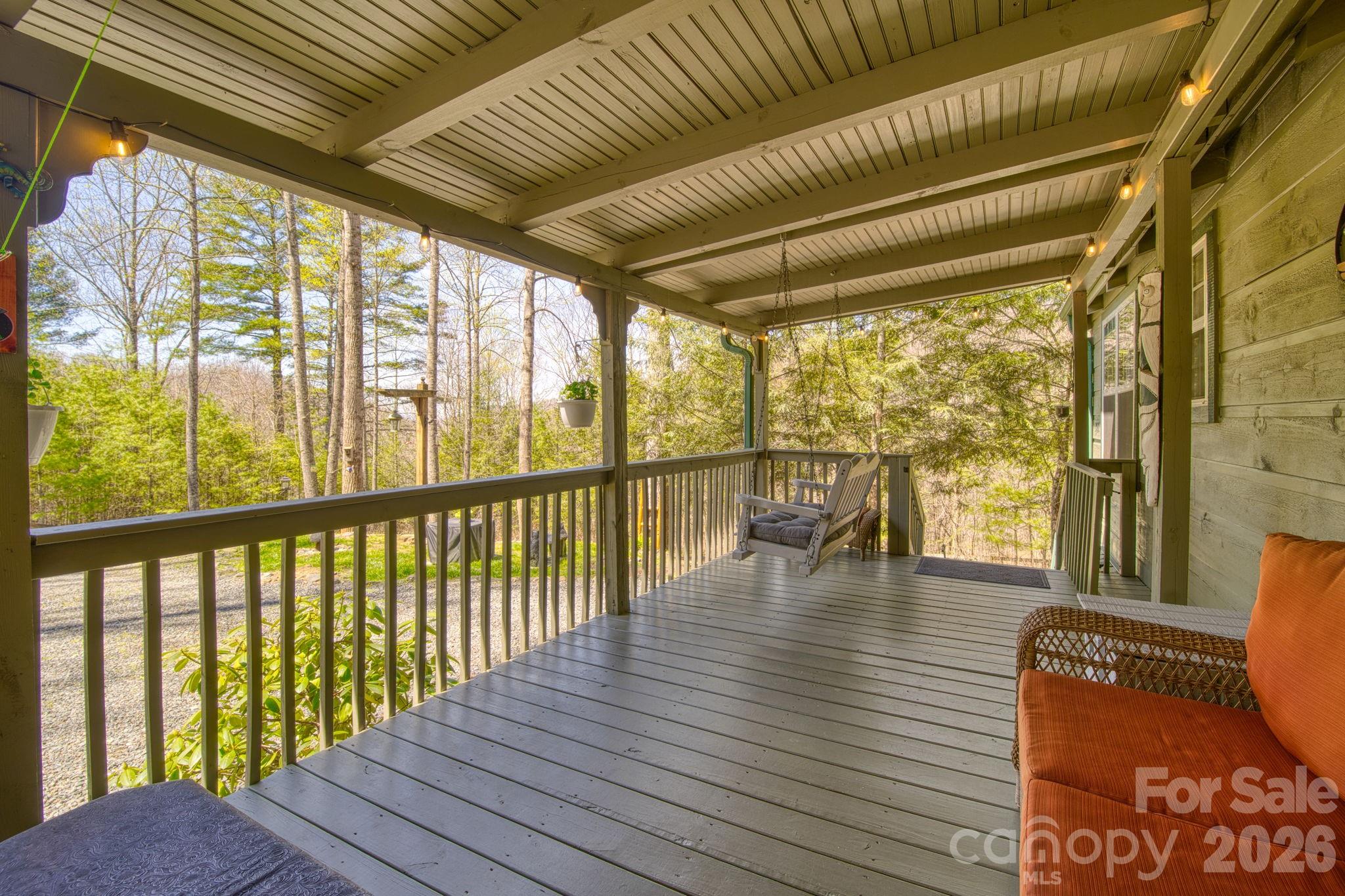 307 Dancing Leaf Lane Property Photo 5