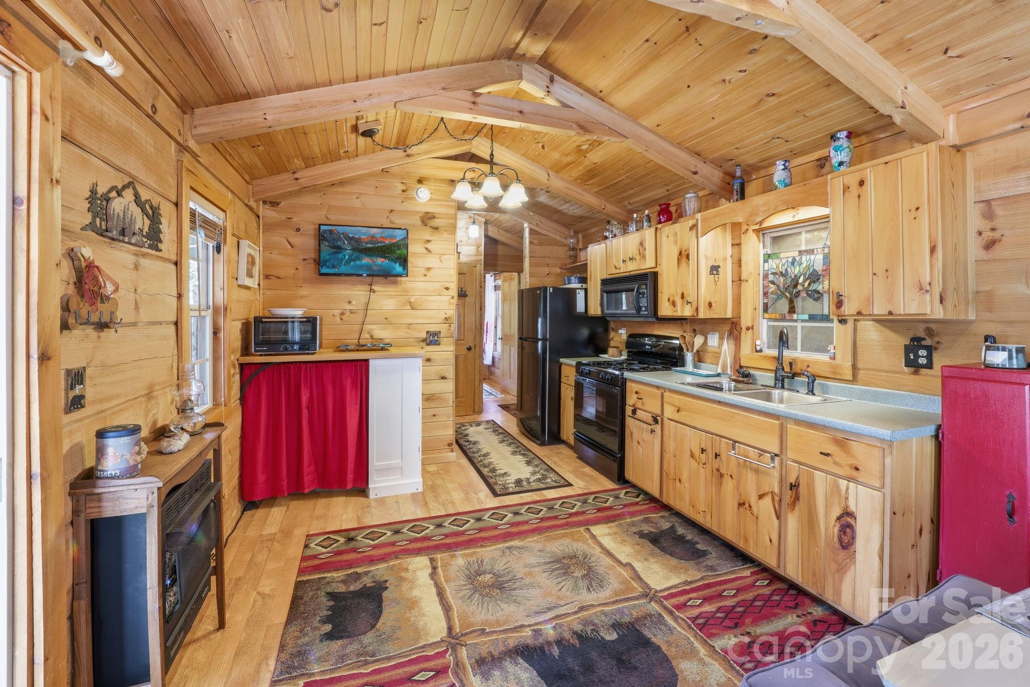 307 Dancing Leaf Lane Property Photo 7