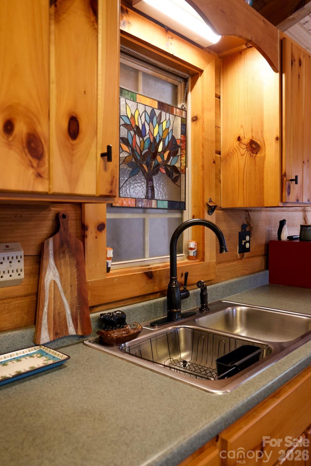 307 Dancing Leaf Lane Property Photo 8