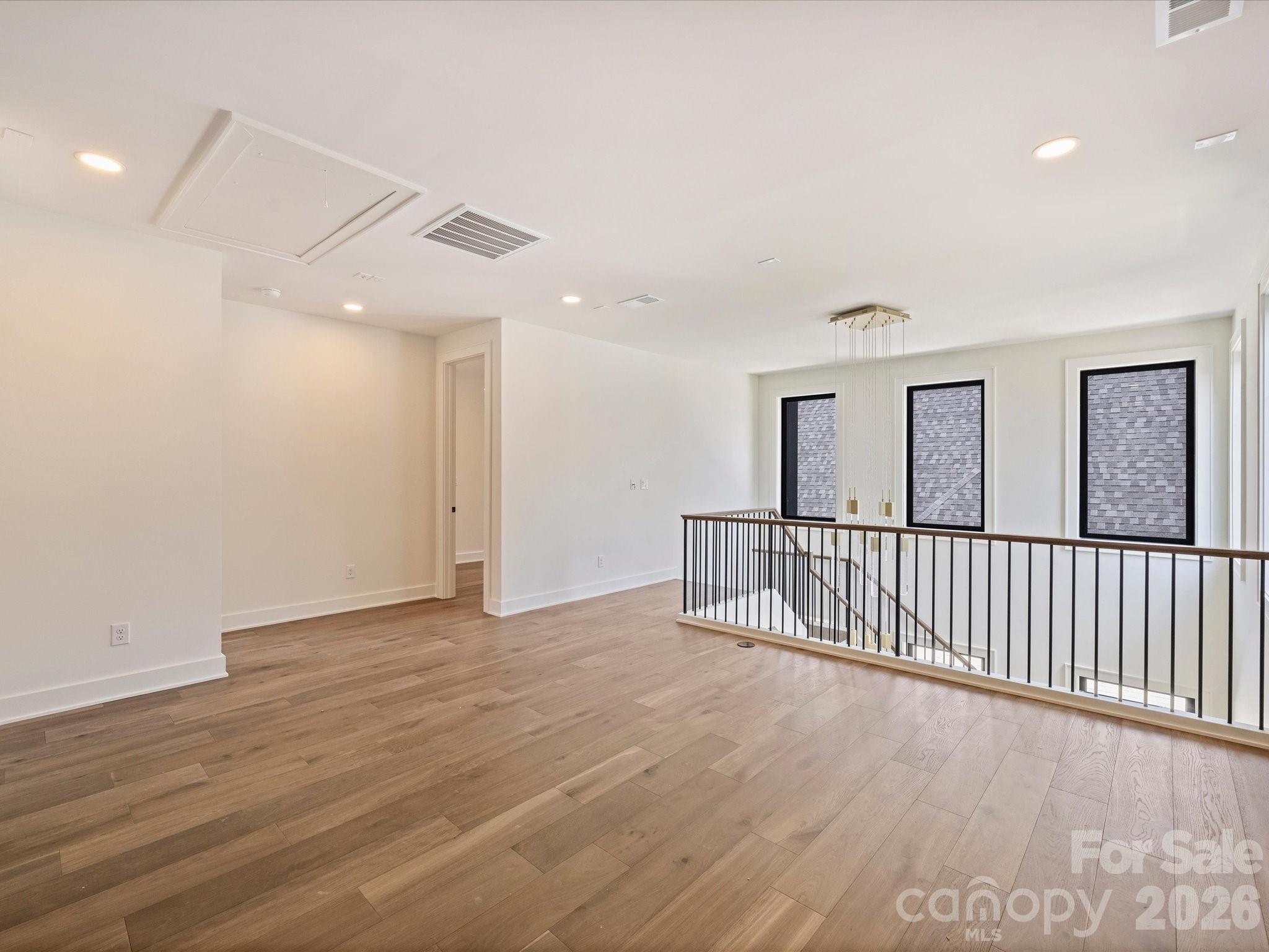 927 Laurel Creek Lane Property Photo 40