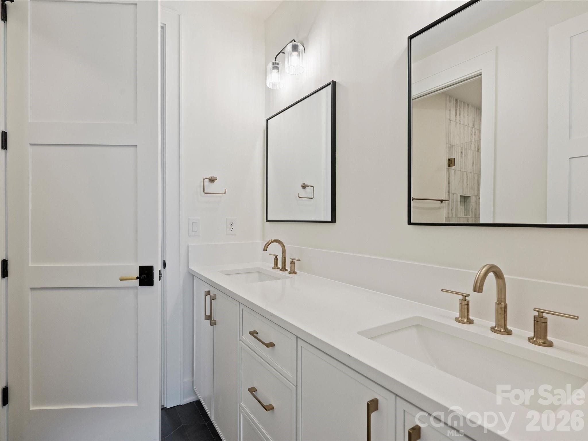 927 Laurel Creek Lane Property Photo 42