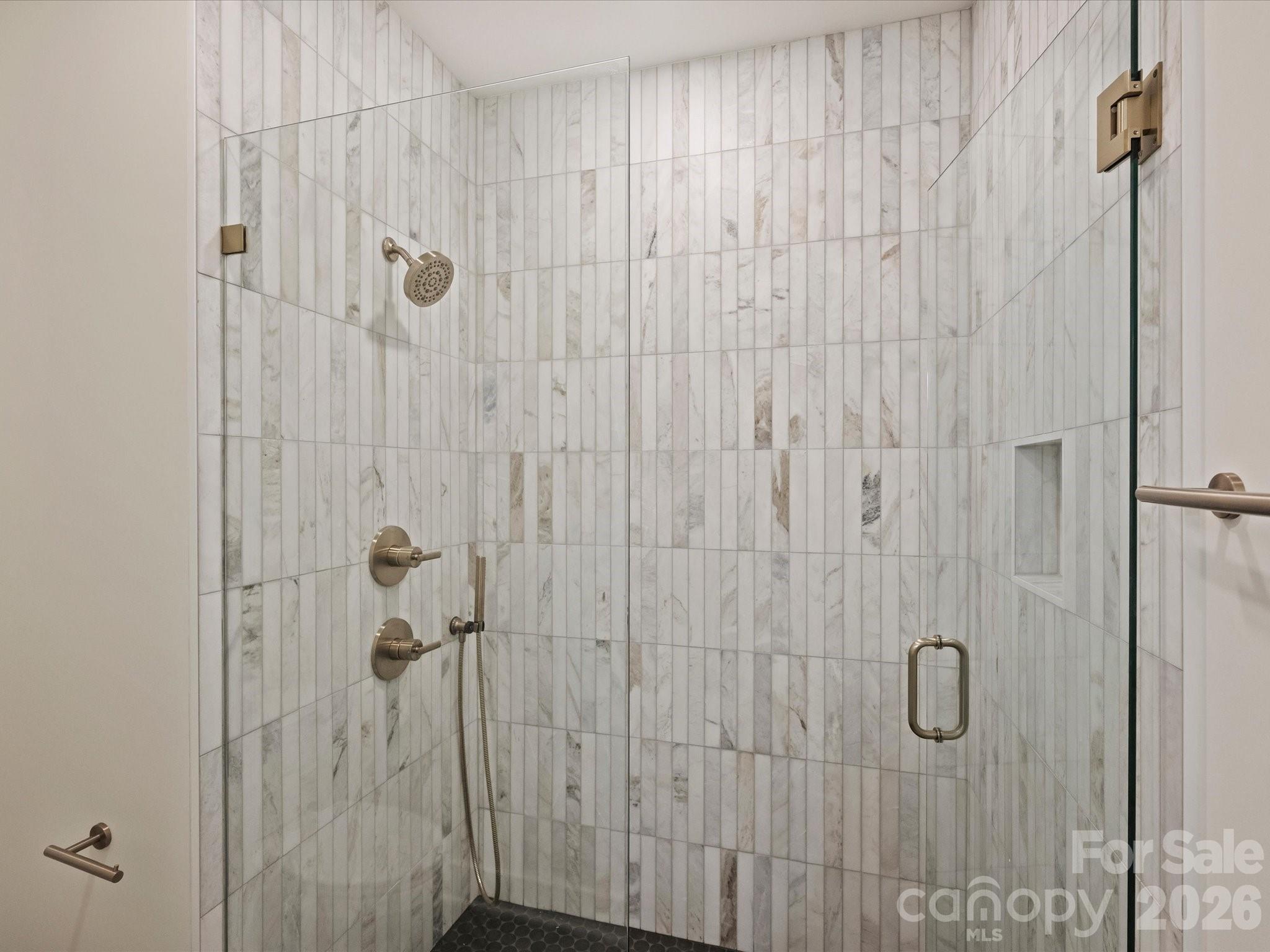 927 Laurel Creek Lane Property Photo 43