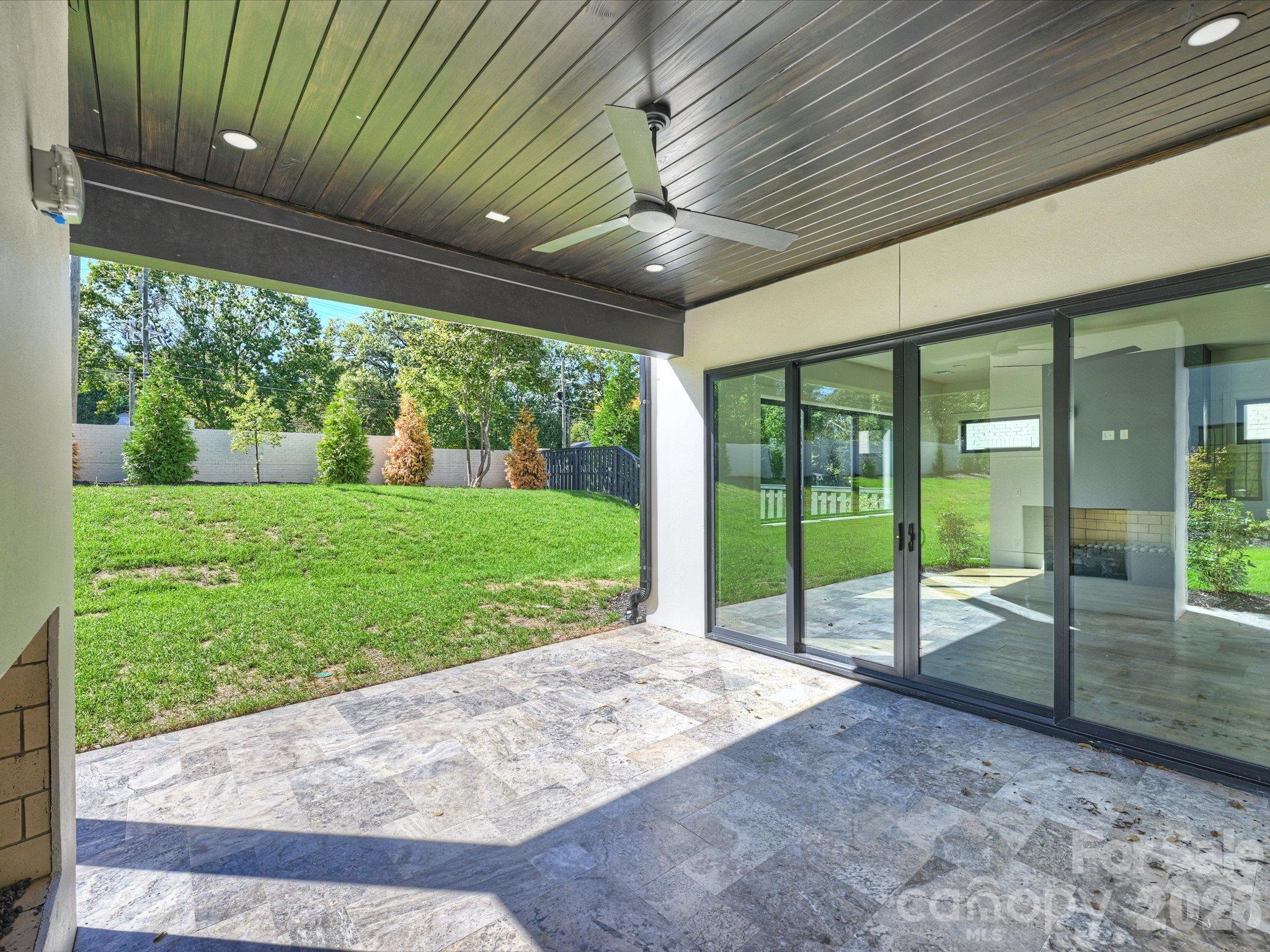 927 Laurel Creek Lane Property Photo 45