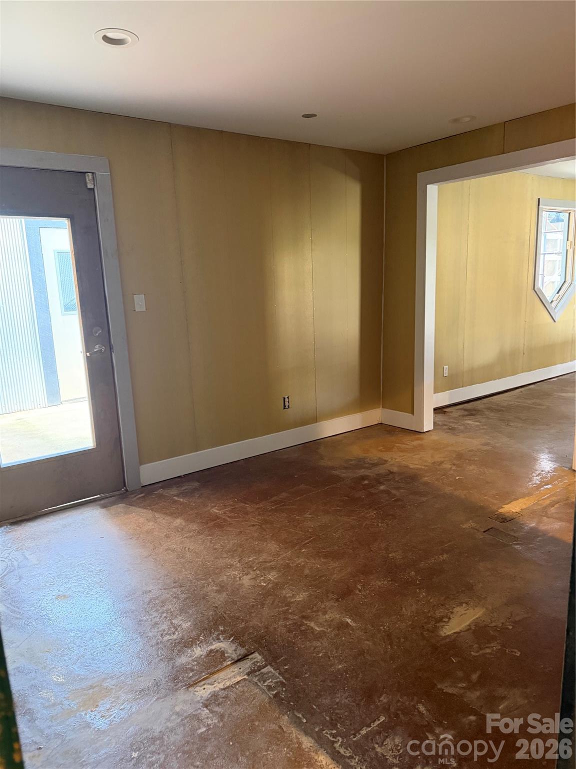219 Amboy Road Property Photo 12