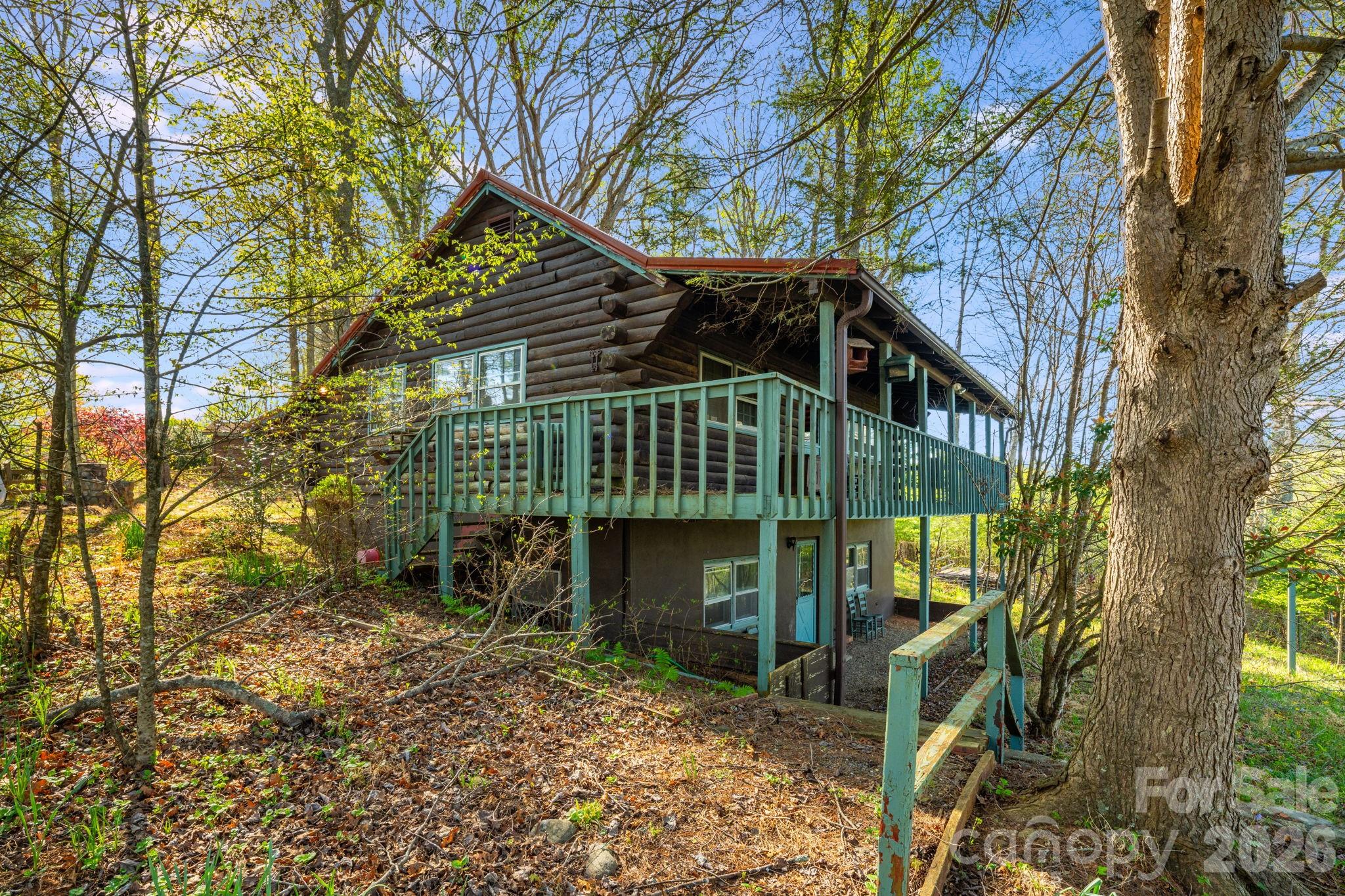 770 Echo Hill Drive Property Photo 1