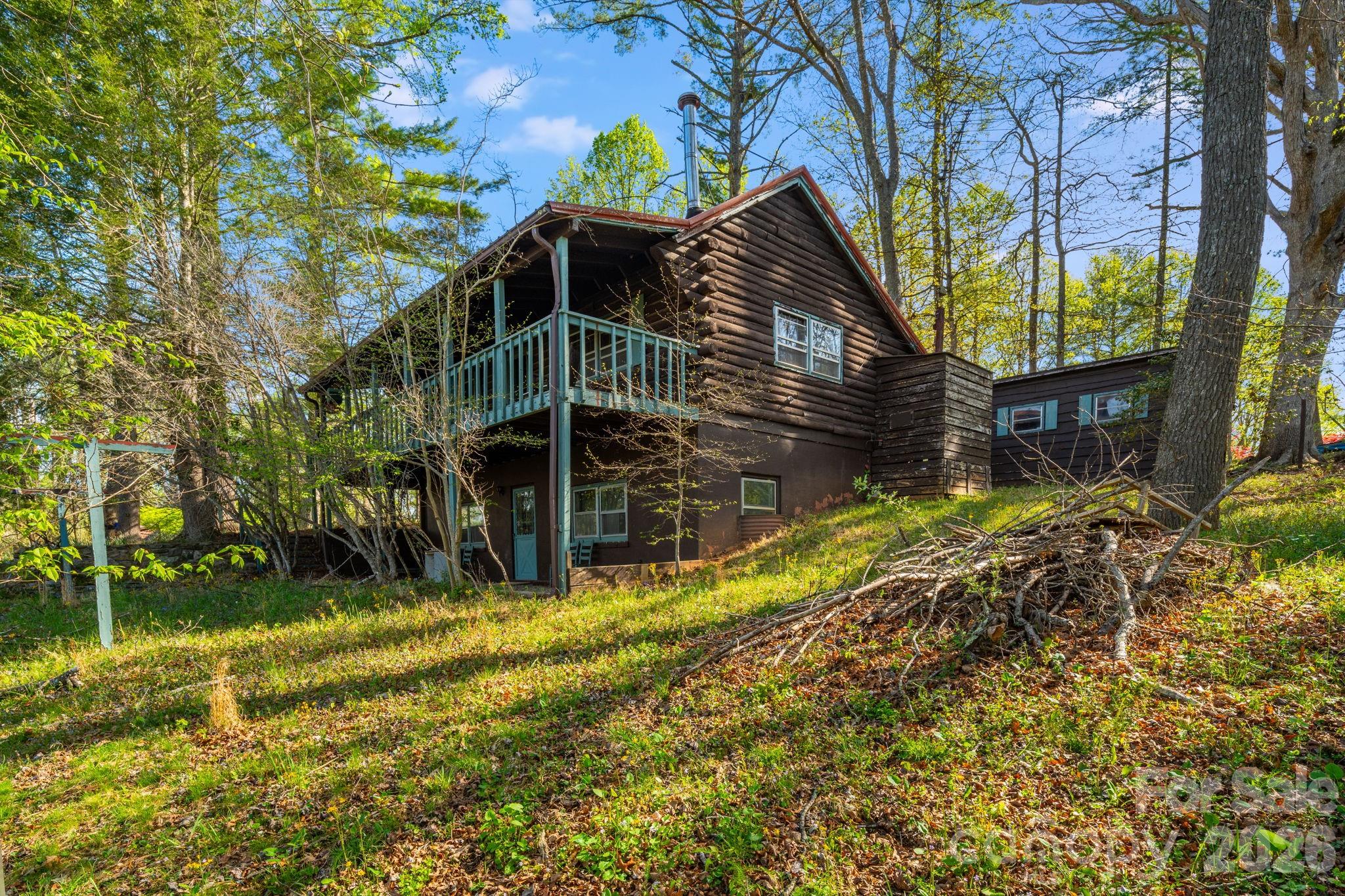 770 Echo Hill Drive Property Photo 2