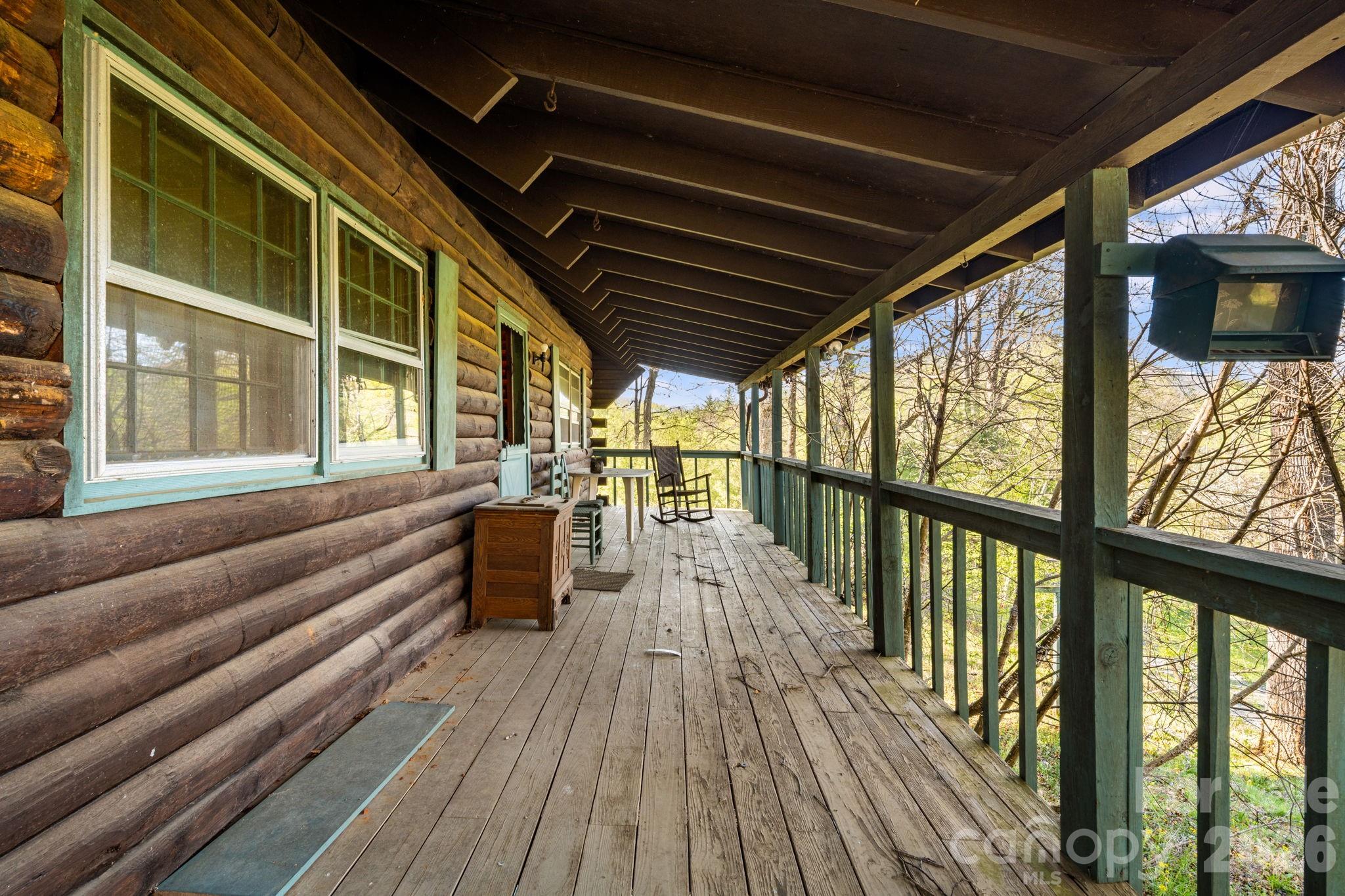 770 Echo Hill Drive Property Photo 3