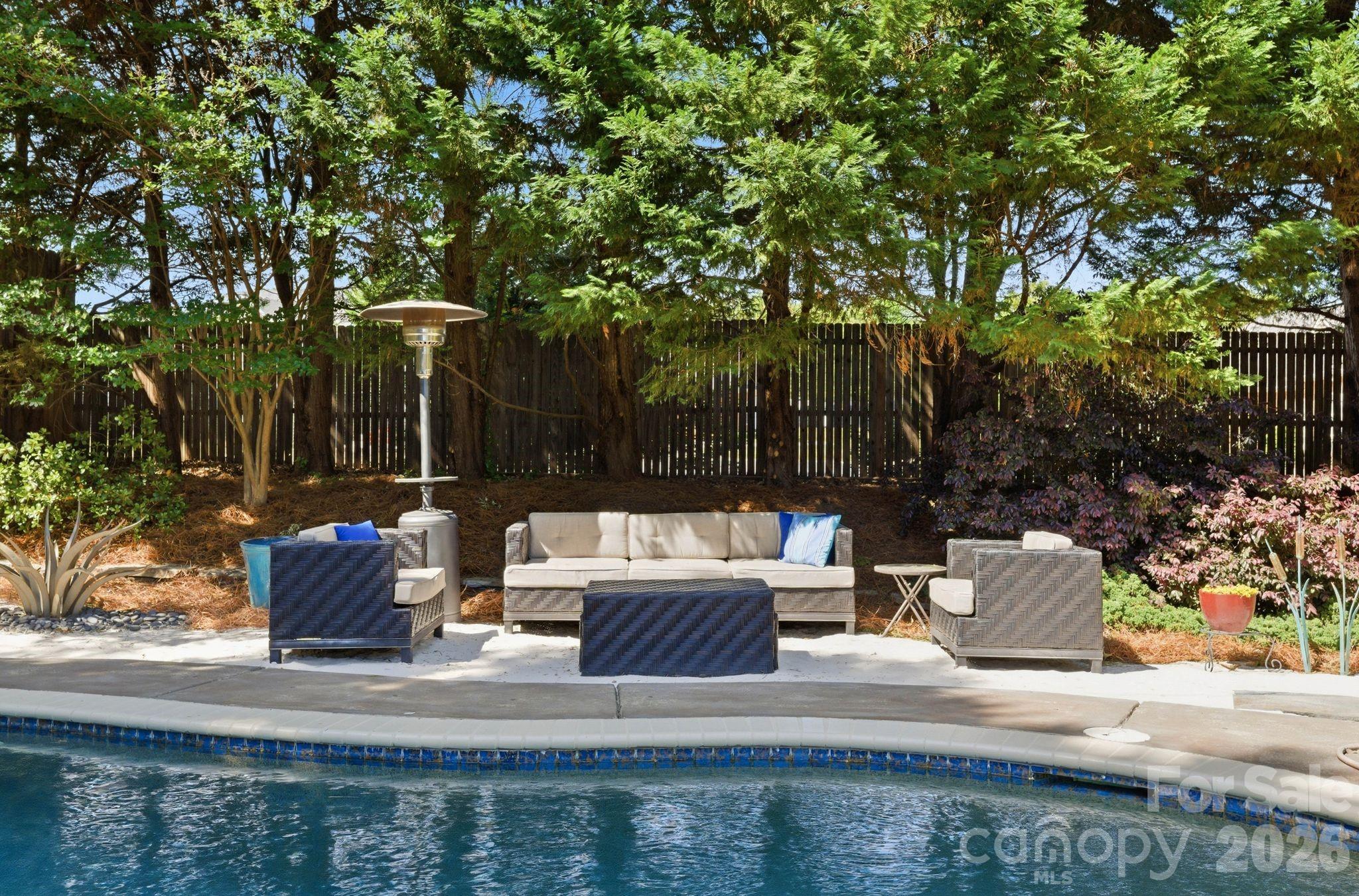 8247 Camelia Lane Property Photo 7
