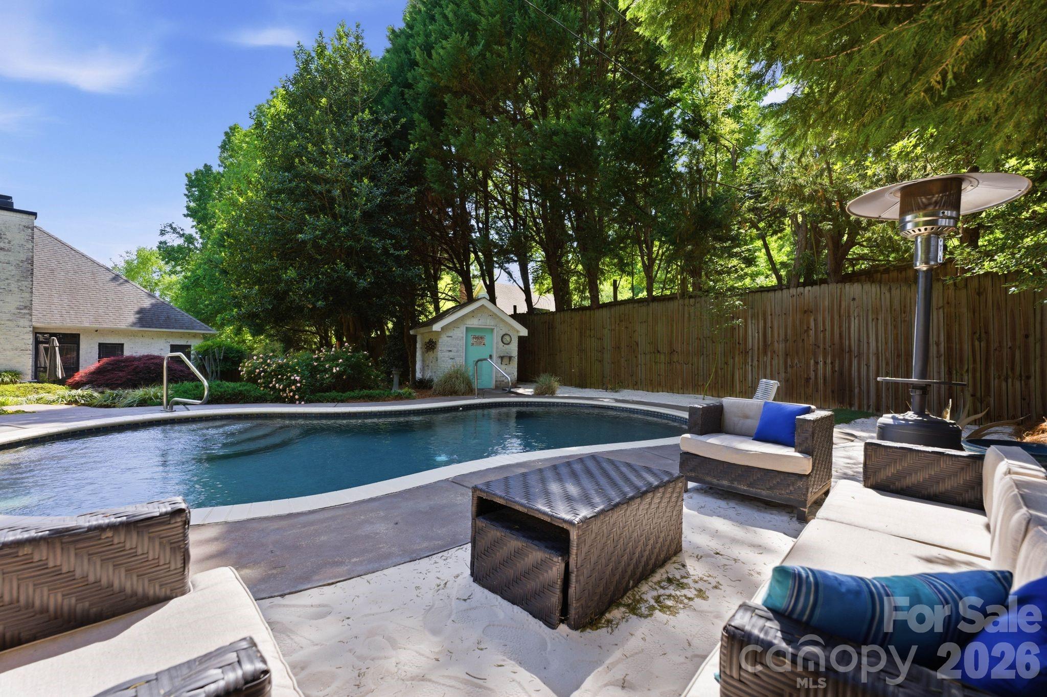 8247 Camelia Lane Property Photo 8