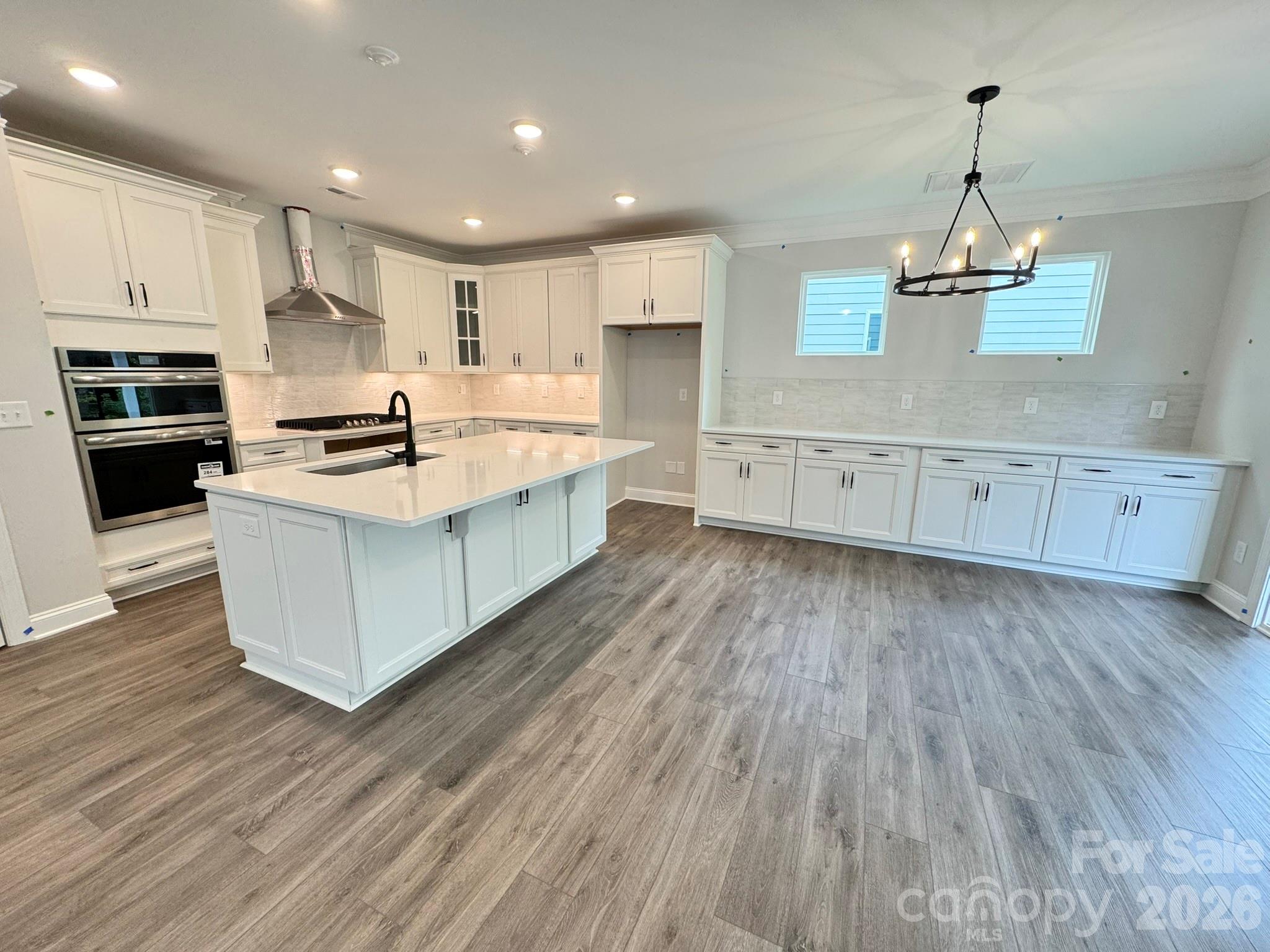 13127 Foxberry Road Property Photo 5