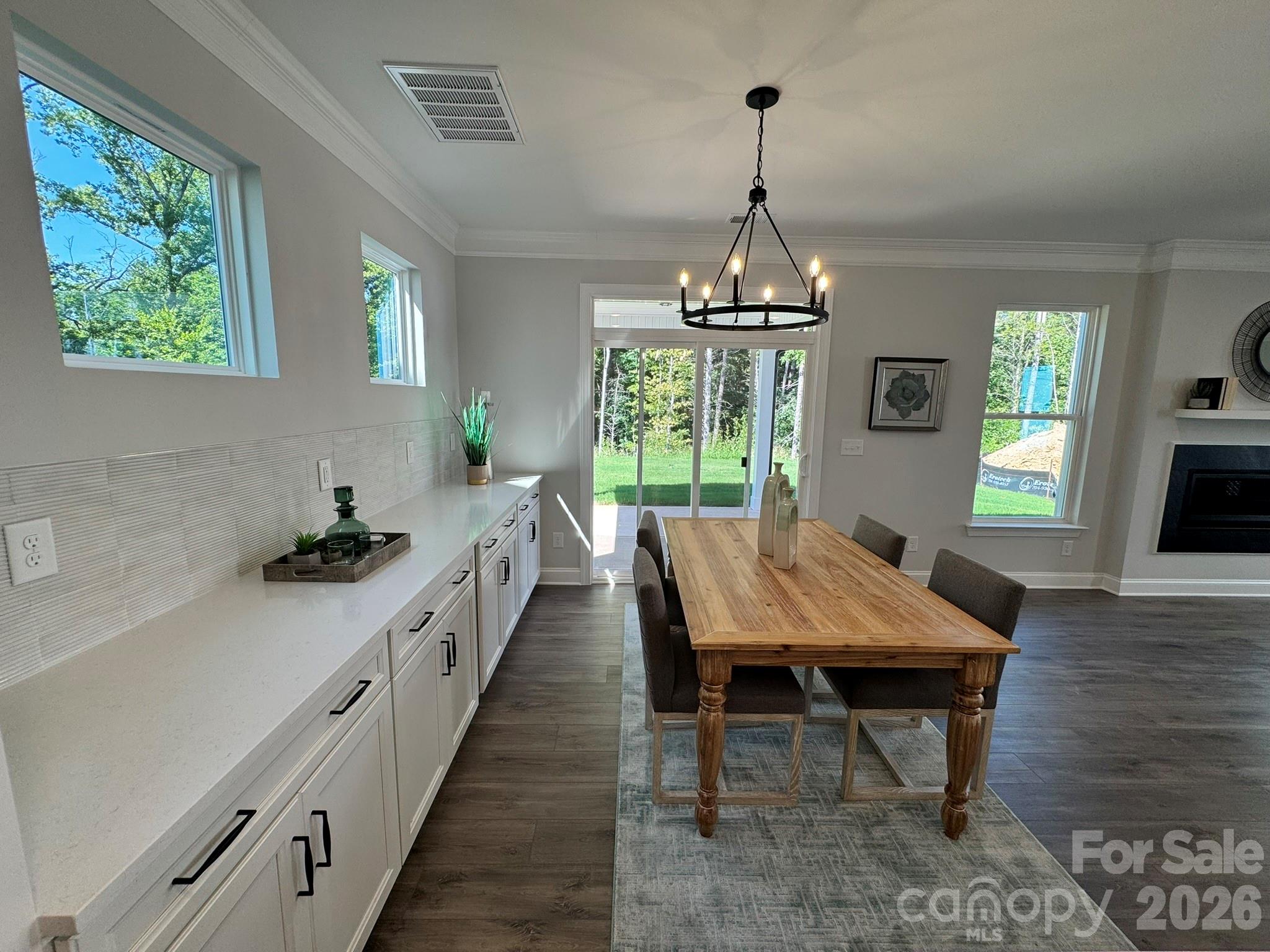 13127 Foxberry Road Property Photo 5