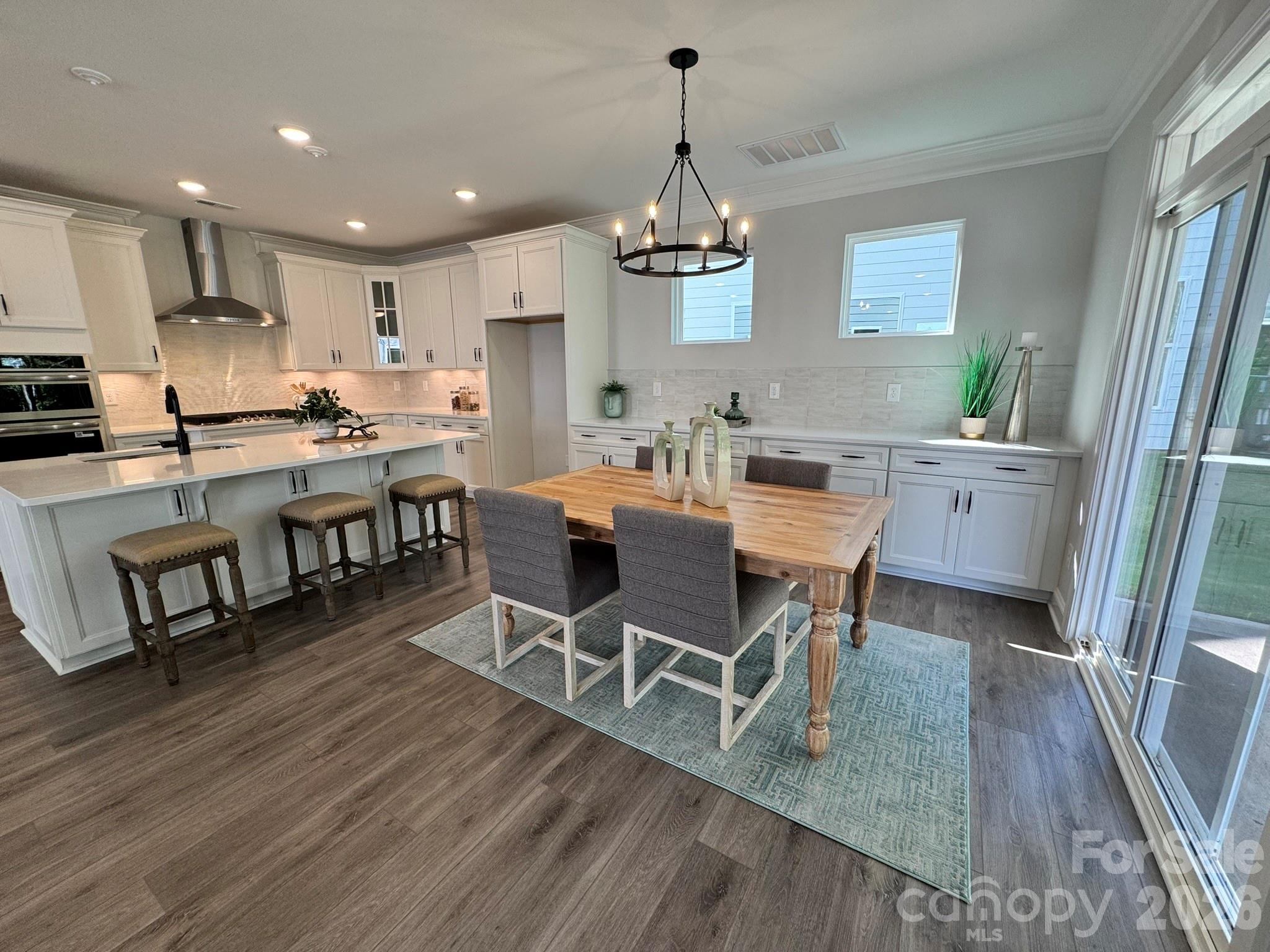 13127 Foxberry Road Property Photo 11