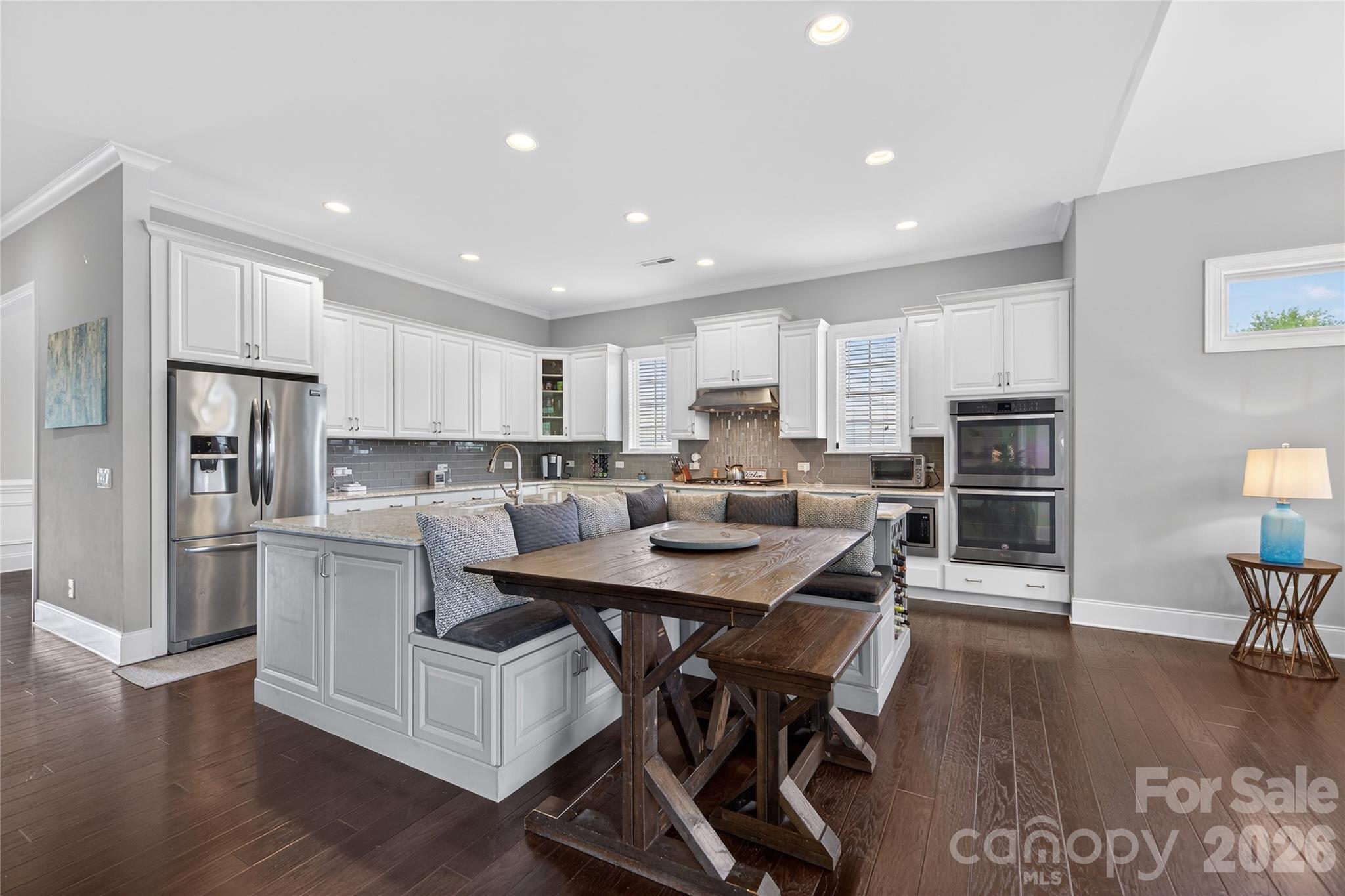 2166 Stratton Place Property Photo 15