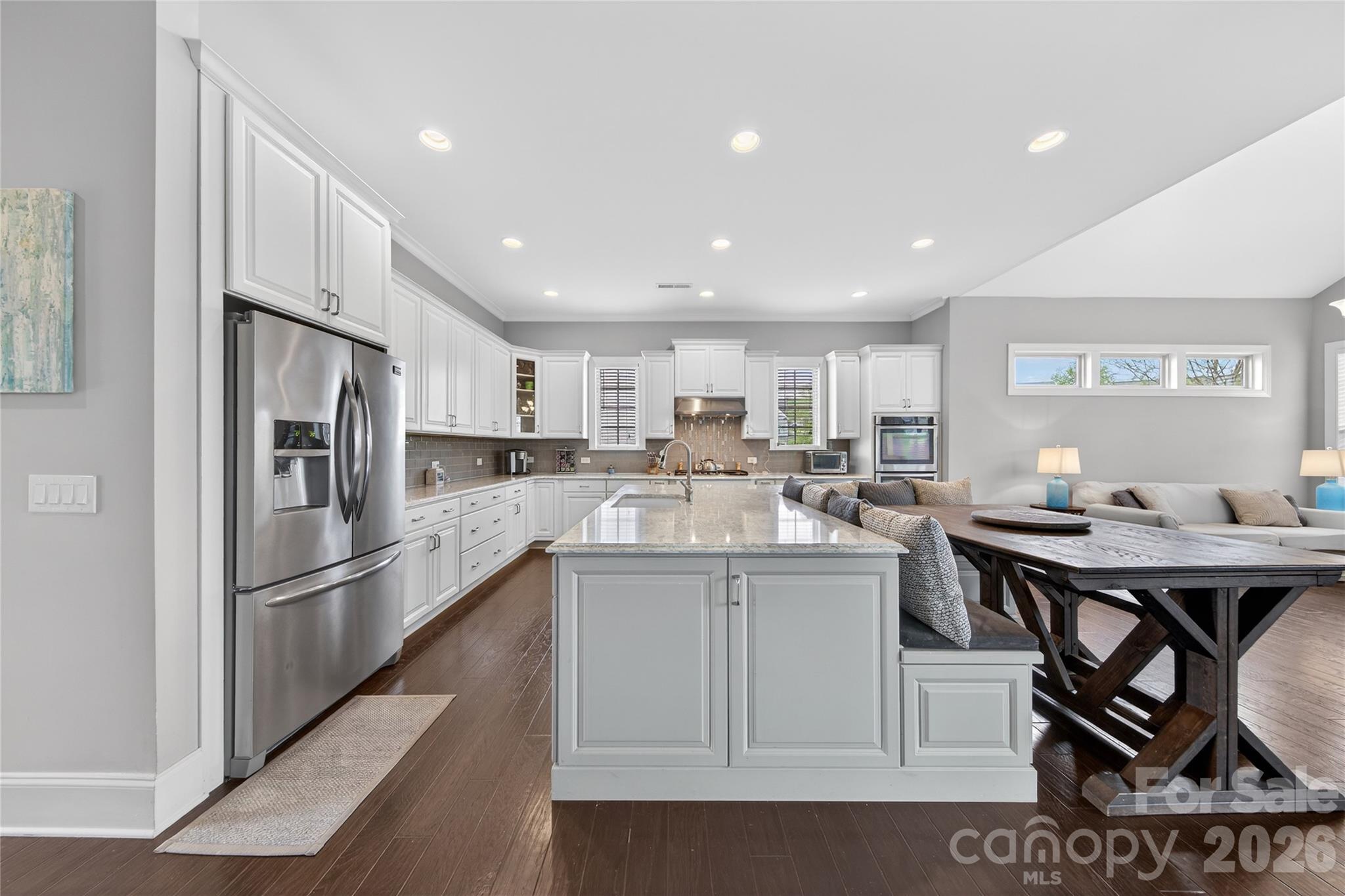 2166 Stratton Place Property Photo 16