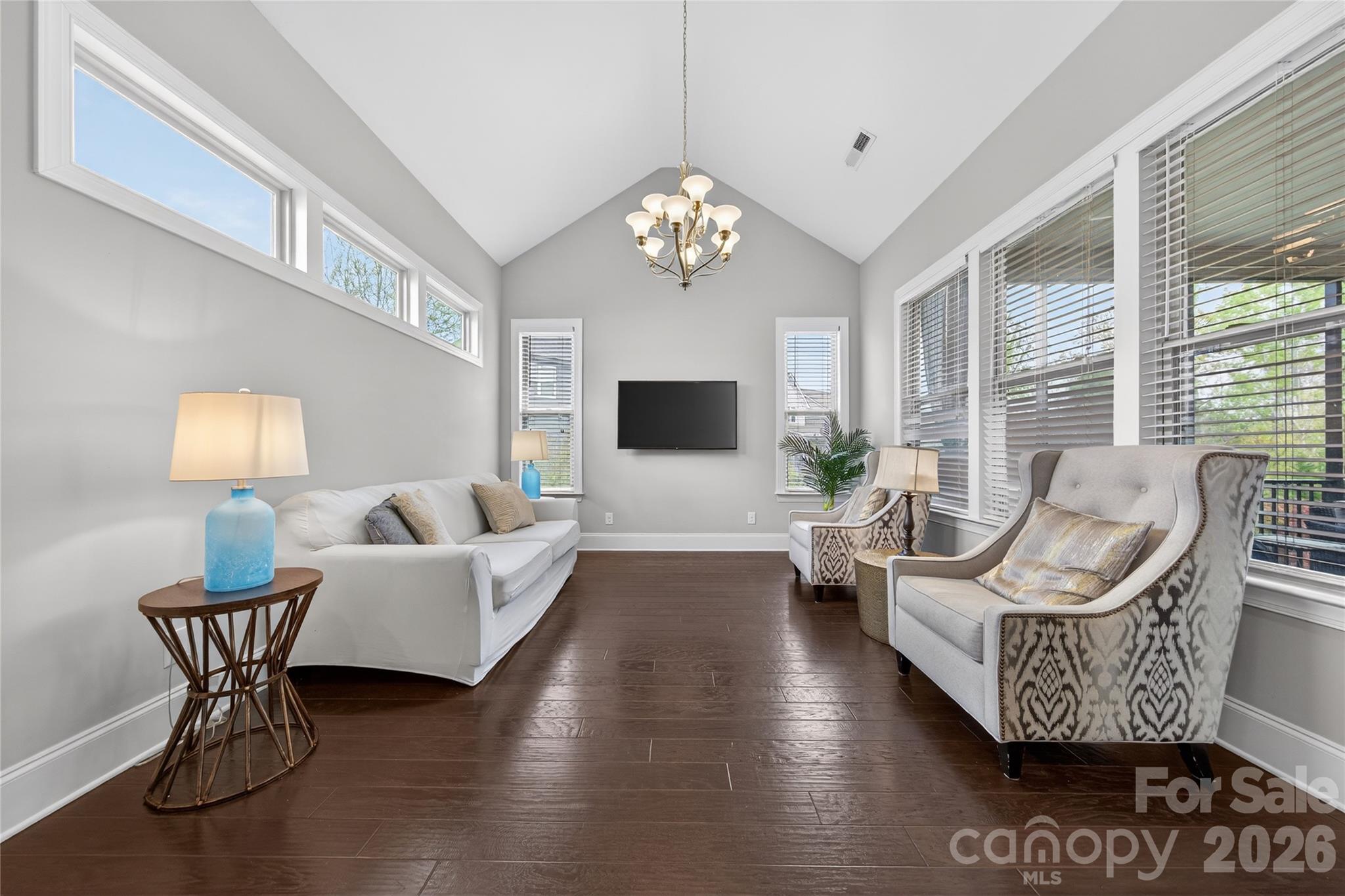 2166 Stratton Place Property Photo 17