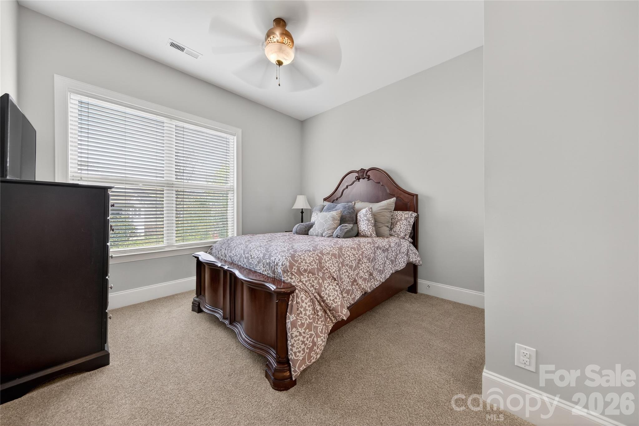 2166 Stratton Place Property Photo 18