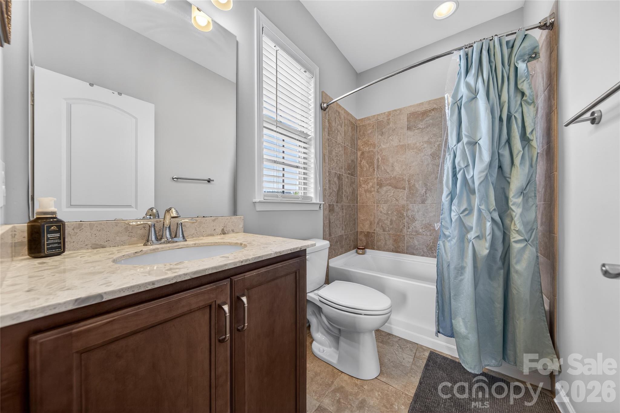 2166 Stratton Place Property Photo 32