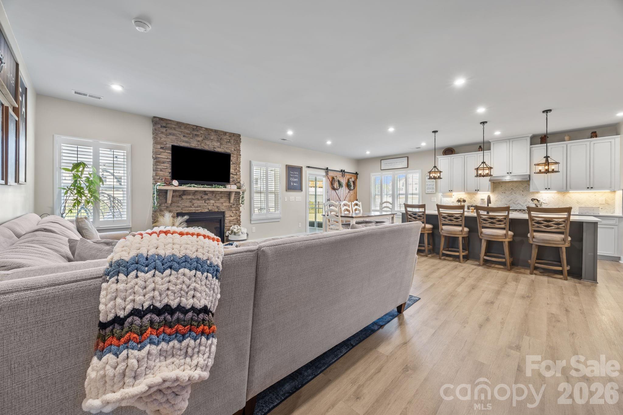 1608 Moore Farm Road Property Photo 3