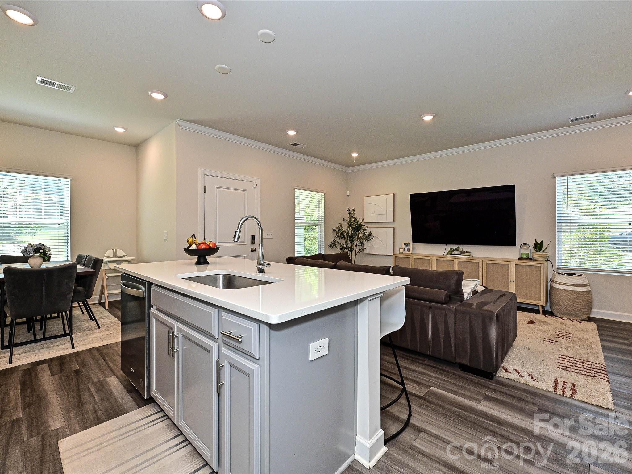 11202 Broadbent Court Property Photo 11