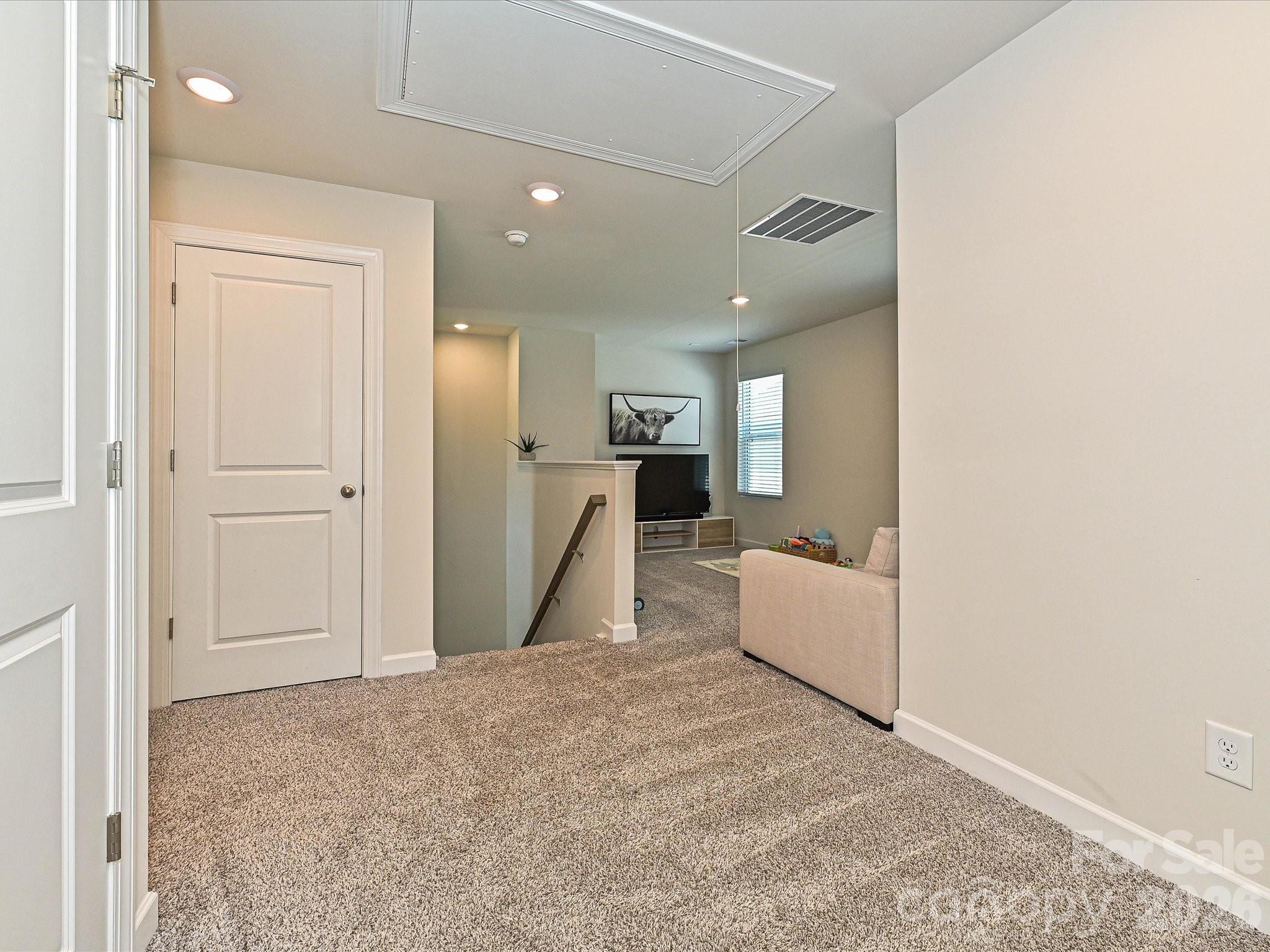 11202 Broadbent Court Property Photo 21
