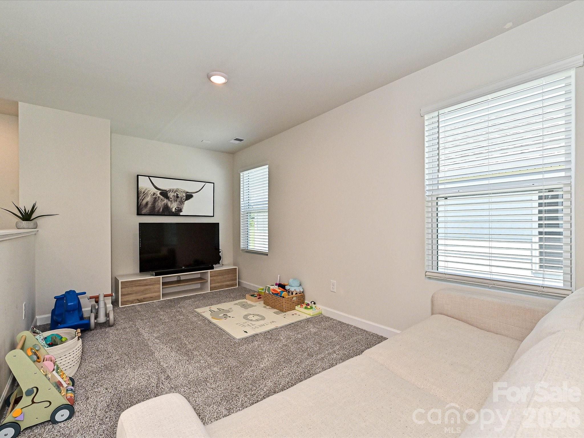 11202 Broadbent Court Property Photo 22