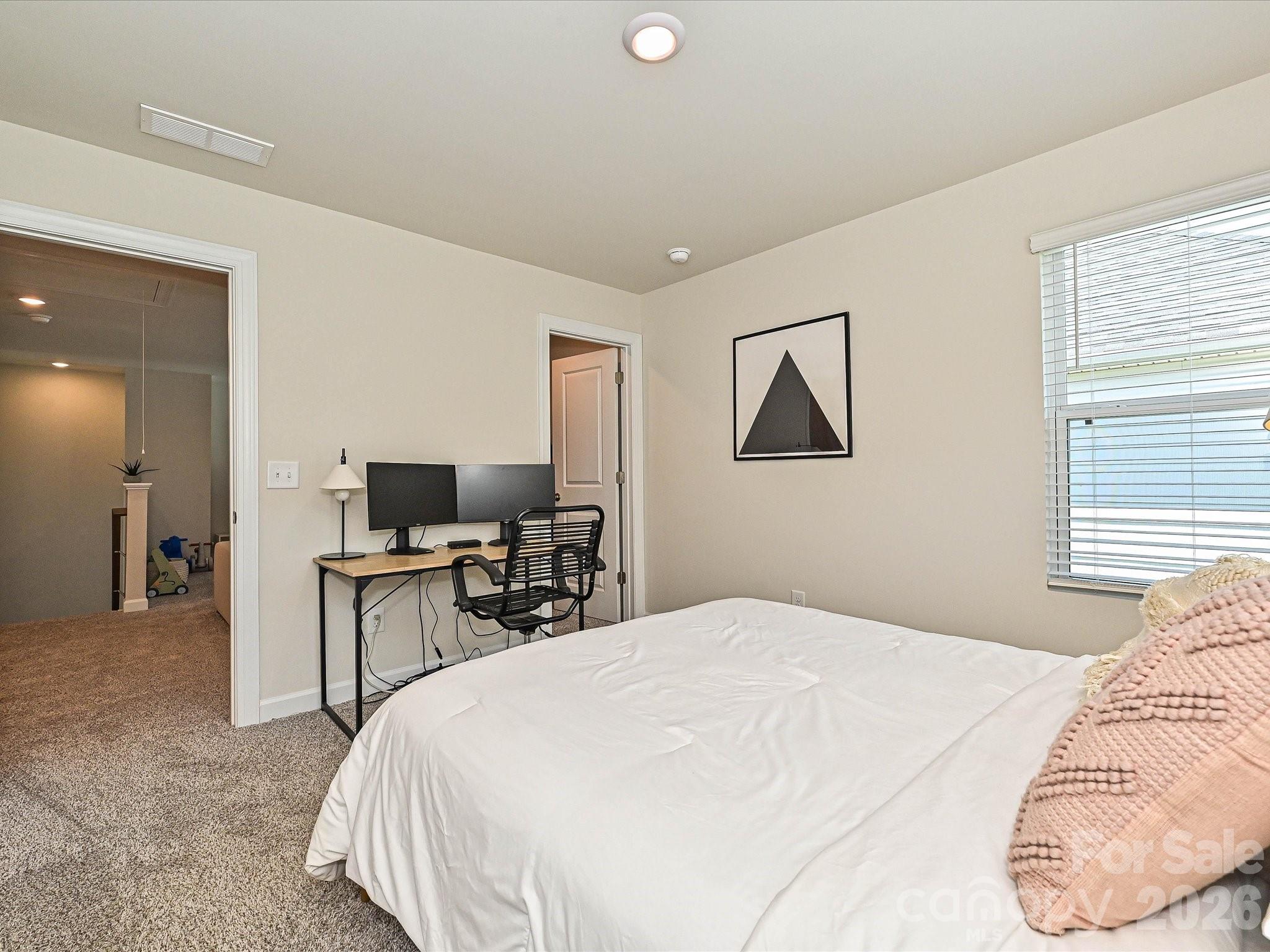 11202 Broadbent Court Property Photo 25