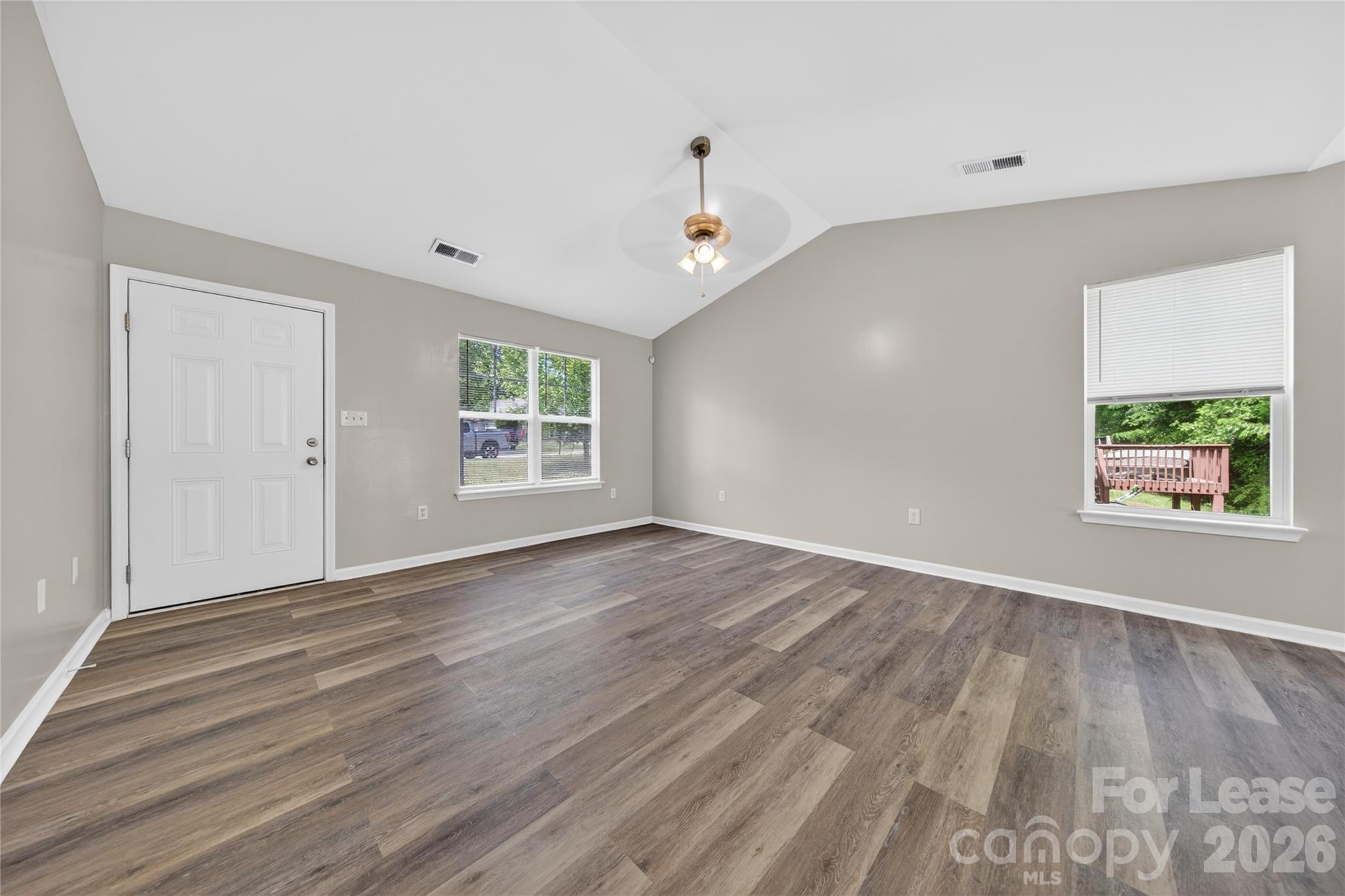 2332 Eargle Road Property Photo 2