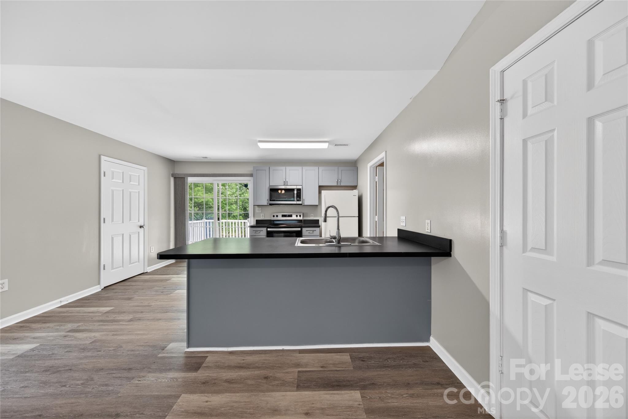2332 Eargle Road Property Photo 4