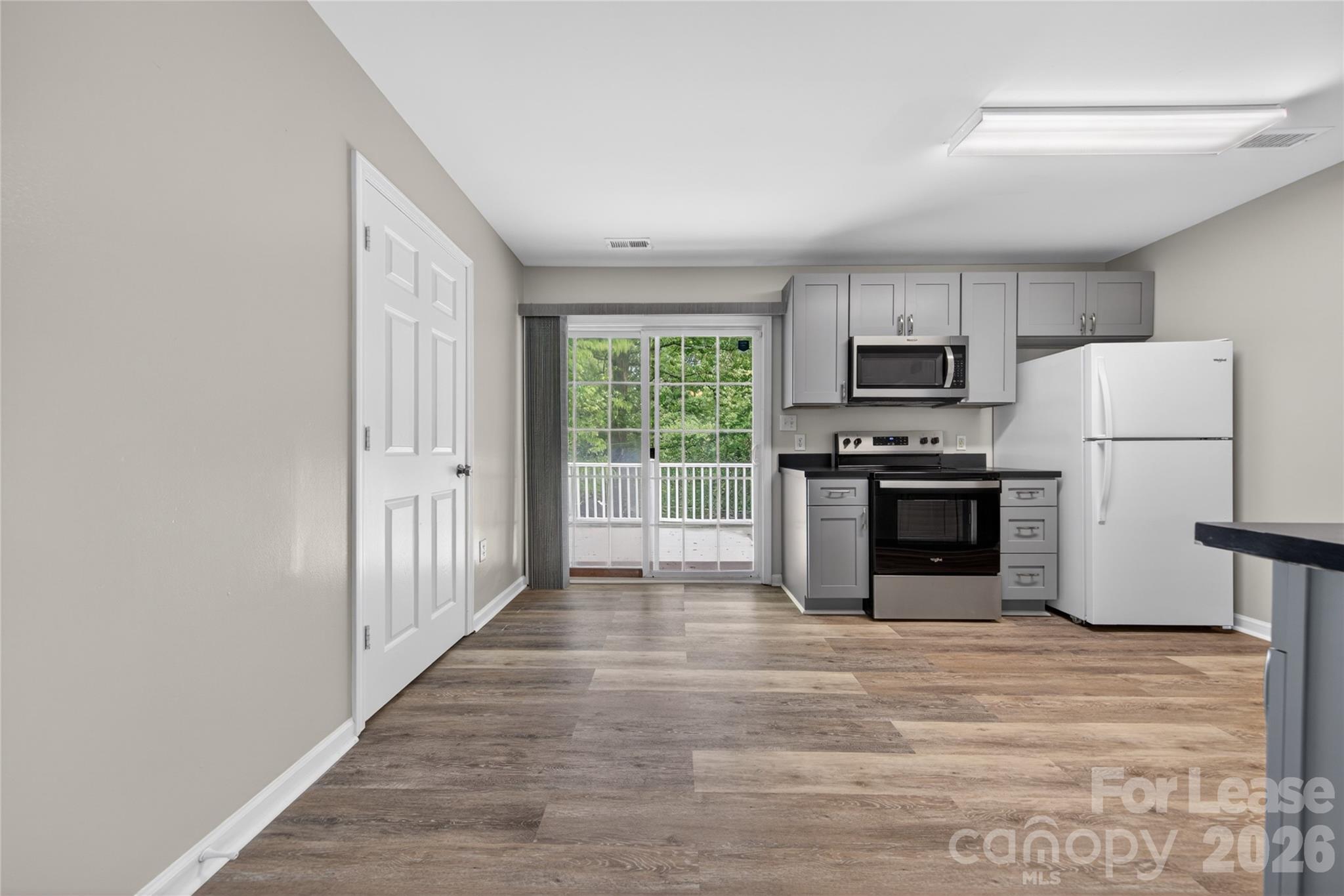 2332 Eargle Road Property Photo 5