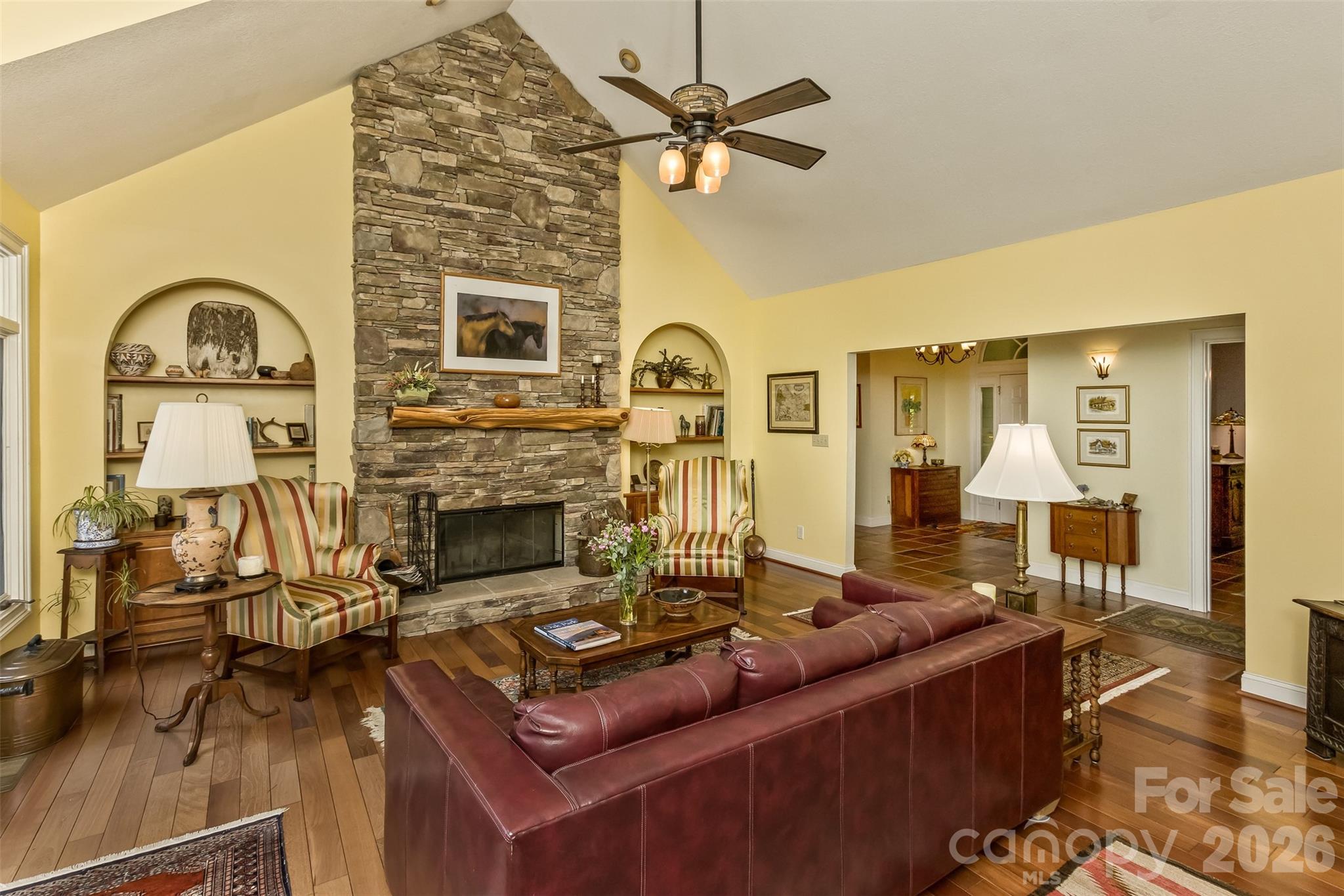 25 Windsong Drive Property Photo 8