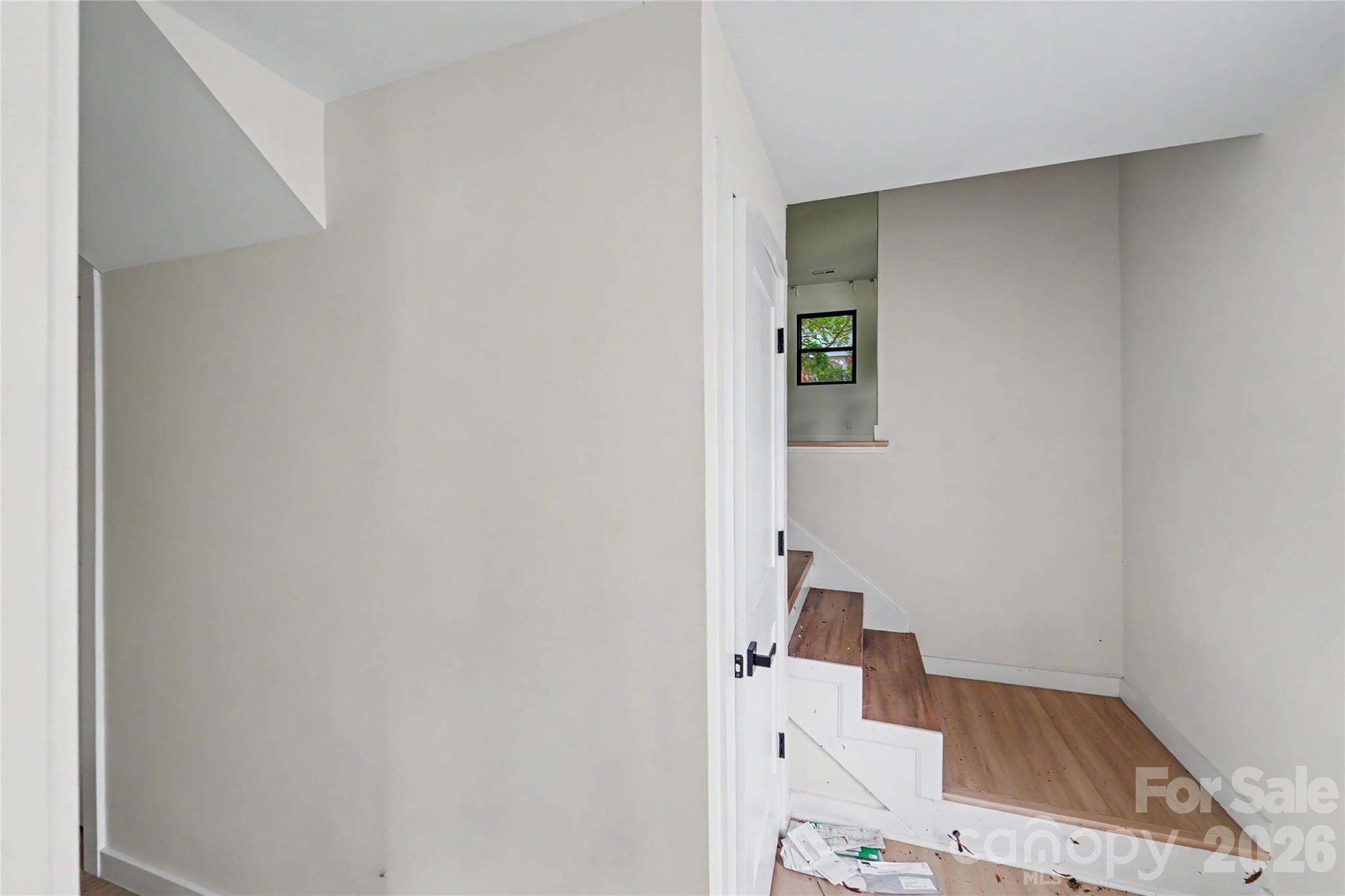 3801 Woodleaf Road Property Photo 15