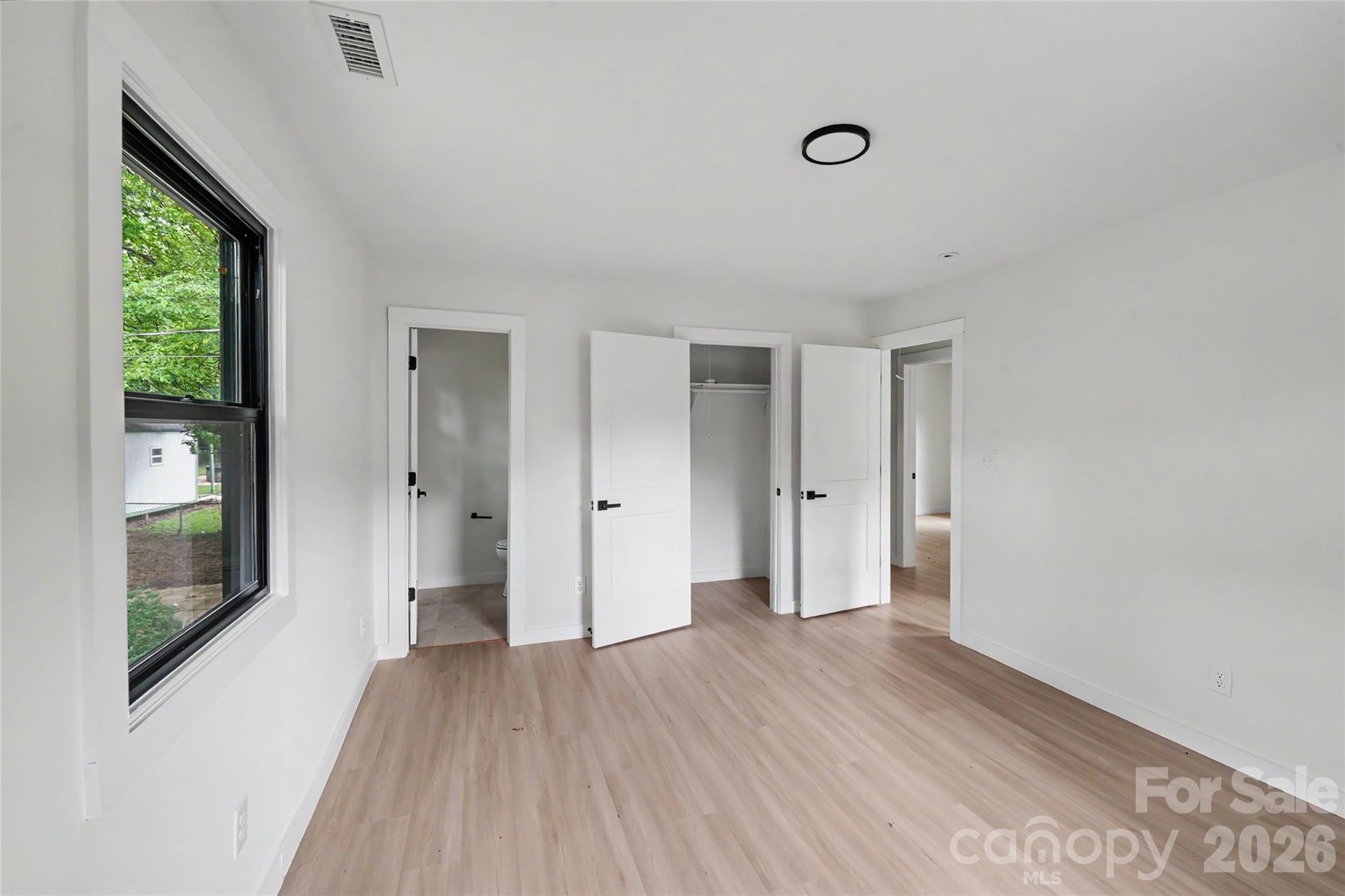 3801 Woodleaf Road Property Photo 21