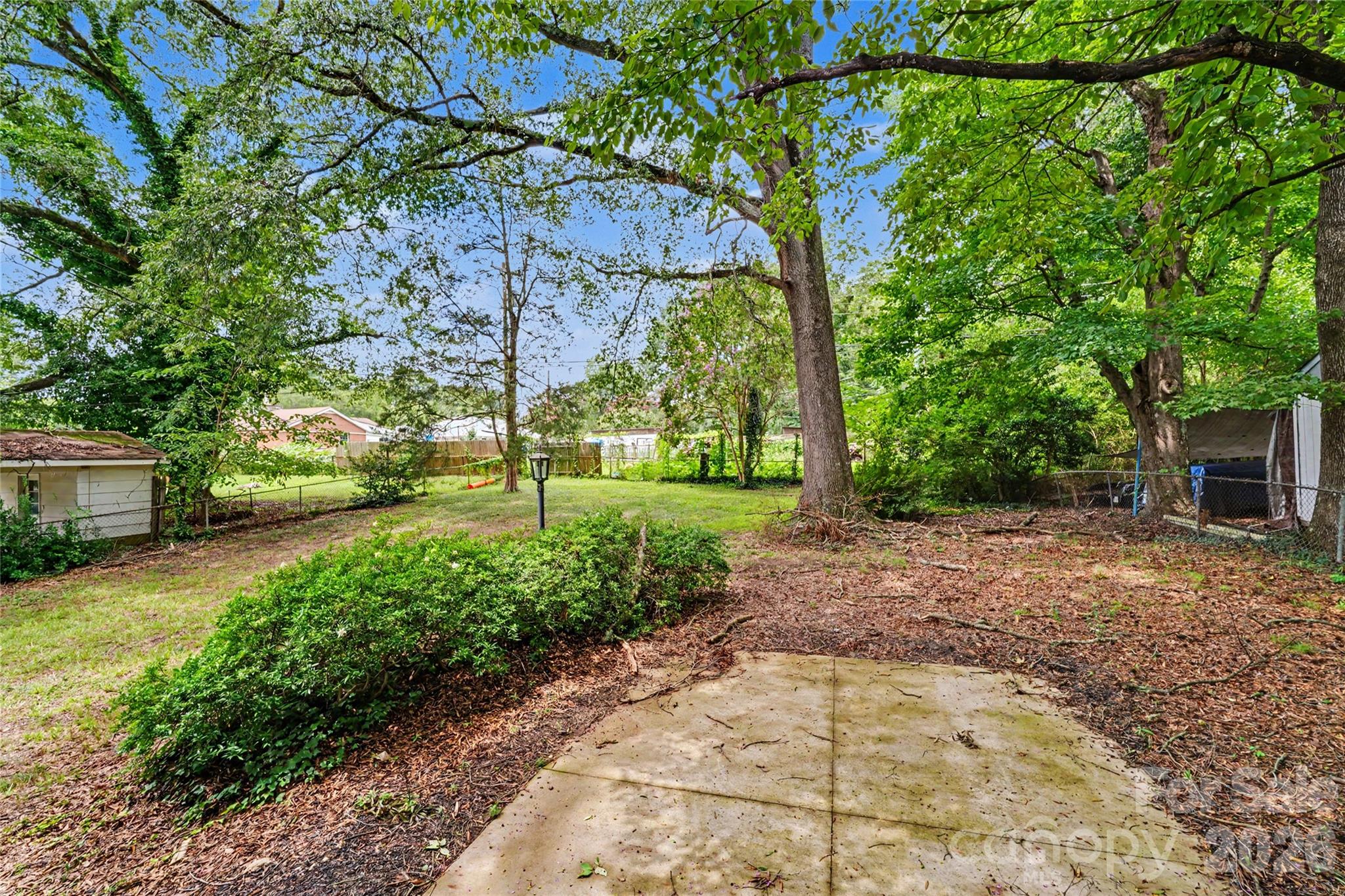 3801 Woodleaf Road Property Photo 26